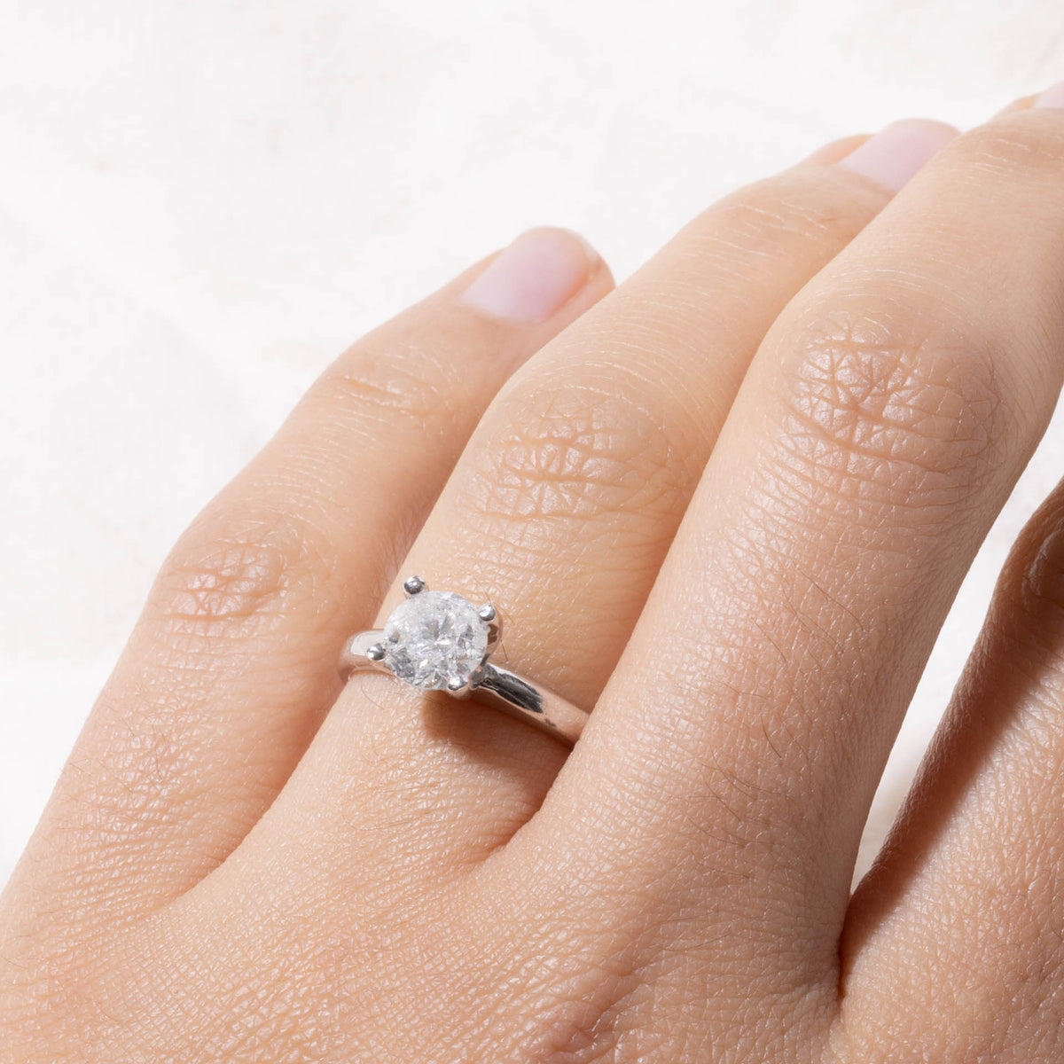 10k Round Brilliant Cut Solitaire Diamond Ring | 1.00ct I2 G | SZ 6
