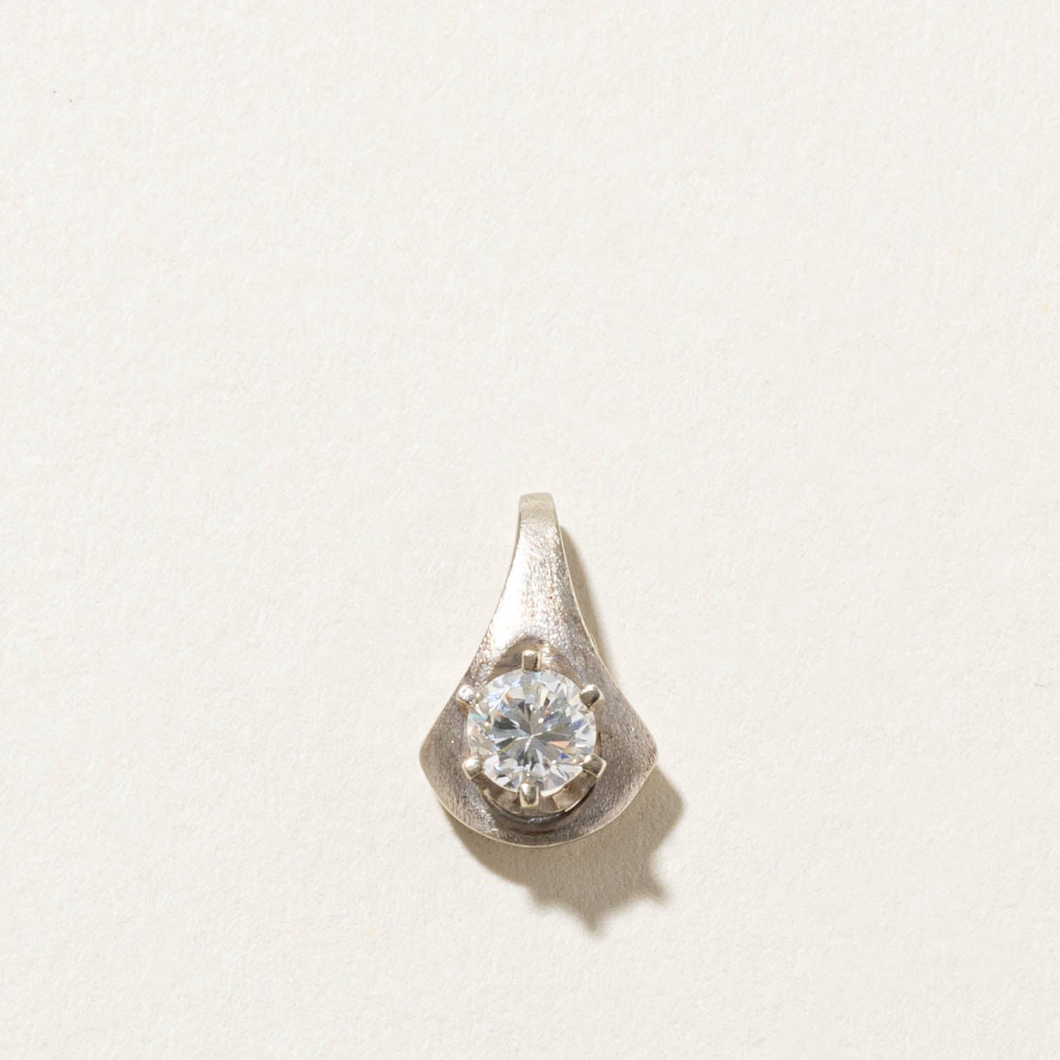 14k Solitaire Diamond Geometric Pendant | 0.46ct VS1/VS2 G/H