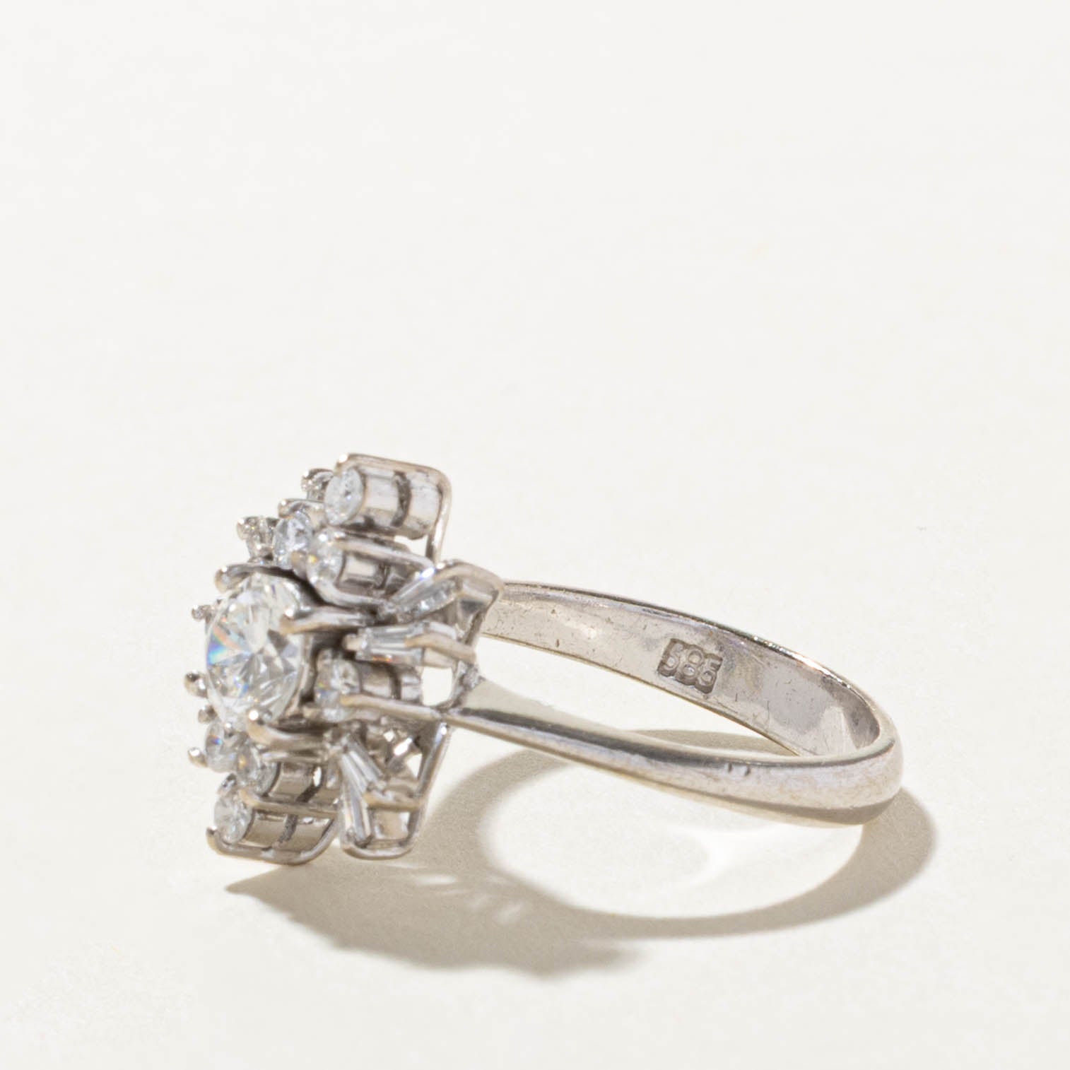 14k Diamond Floral Cluster Ring | 0.48ct VS2/SI1 H, 0.36ctw | SZ 4.75