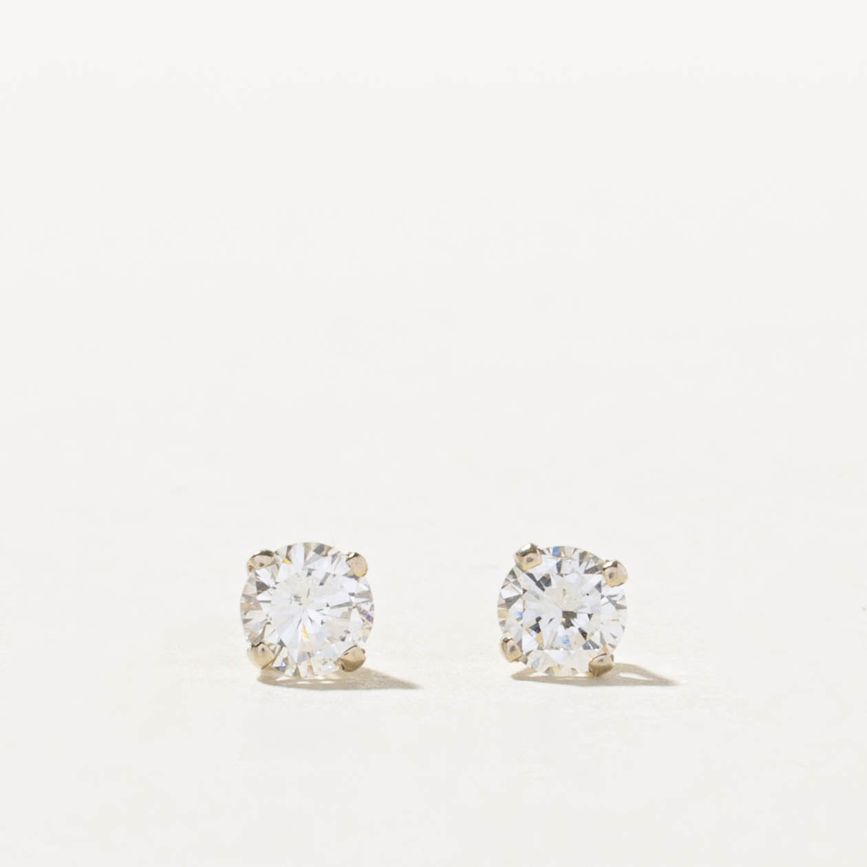 14k Solitaire Diamond Stud Earrings | 0.52ctw SI1/SI2 J