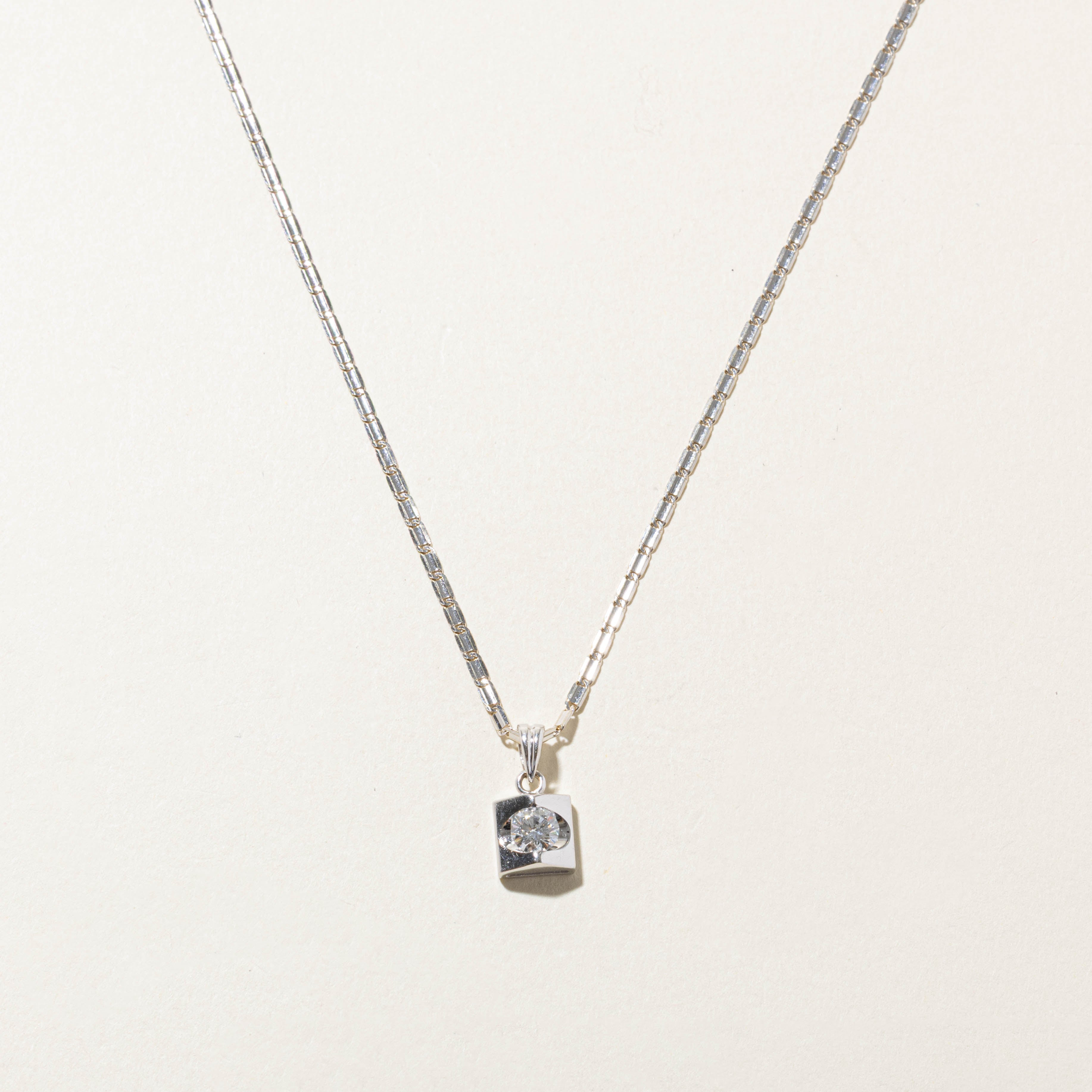 18k Diamond Geometric Pendant Necklace | 0.35ct SI2 G/H | 15"