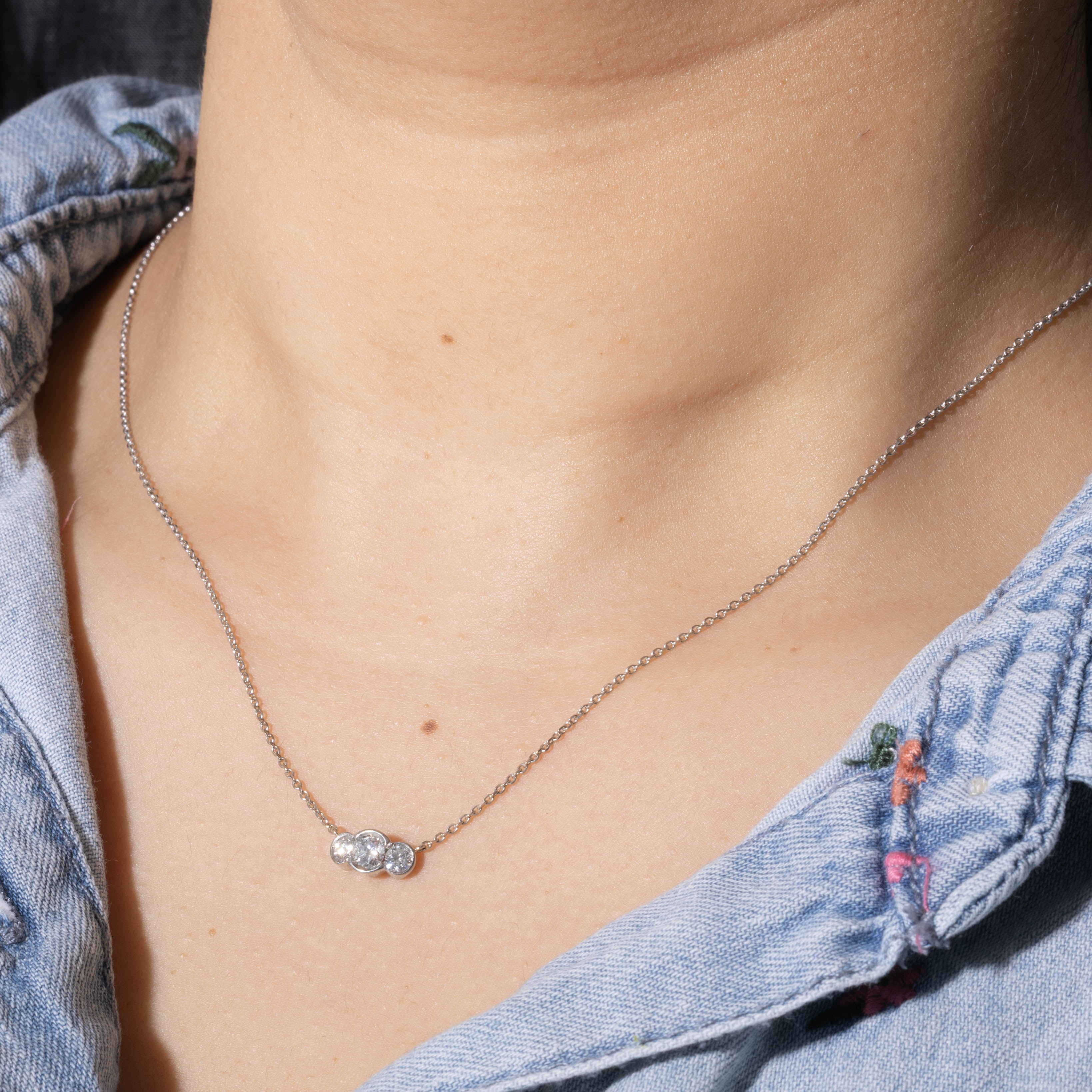 10k Three Stone Diamond Pendant Necklace | 0.48ctw | 18"