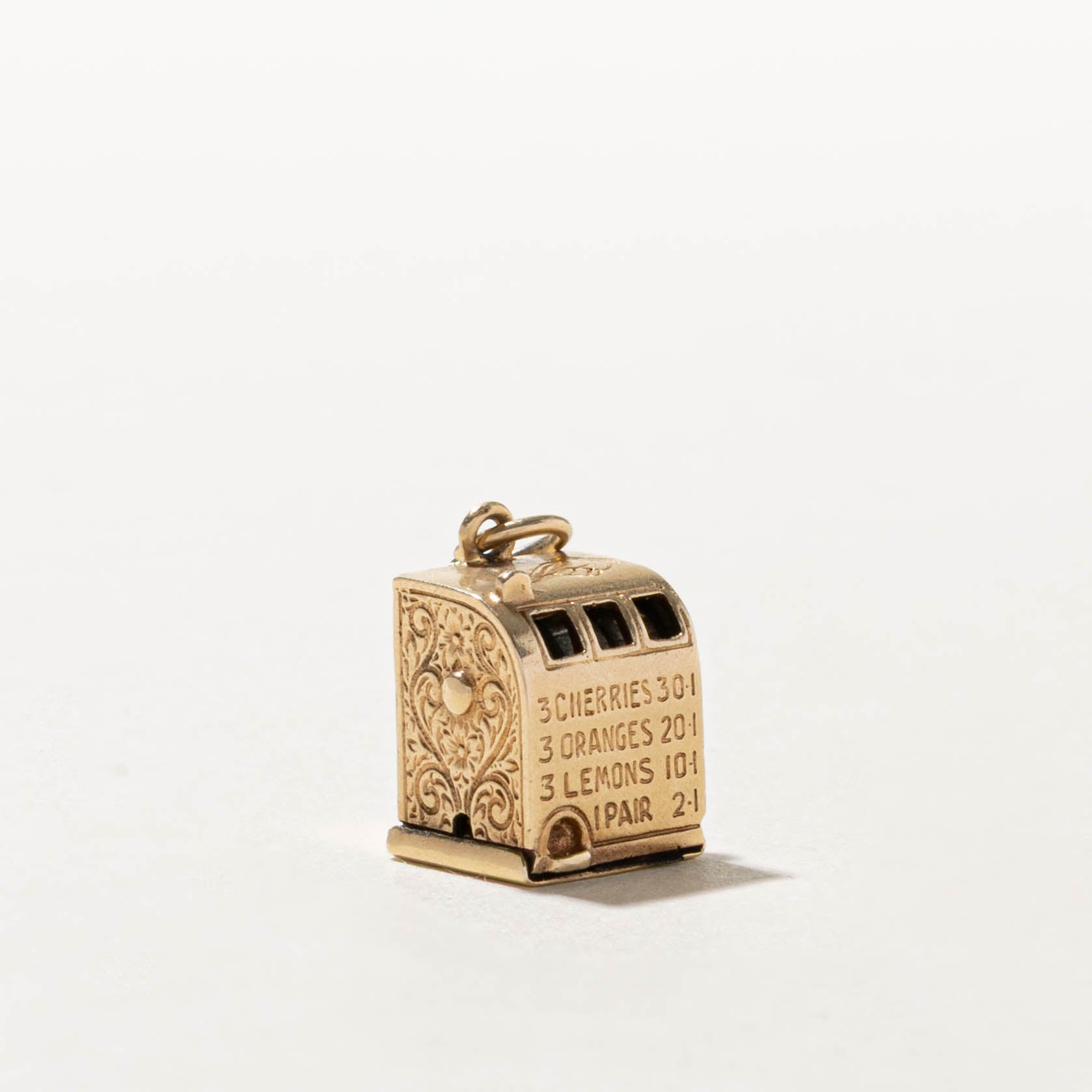 14k Slot Machine Charm