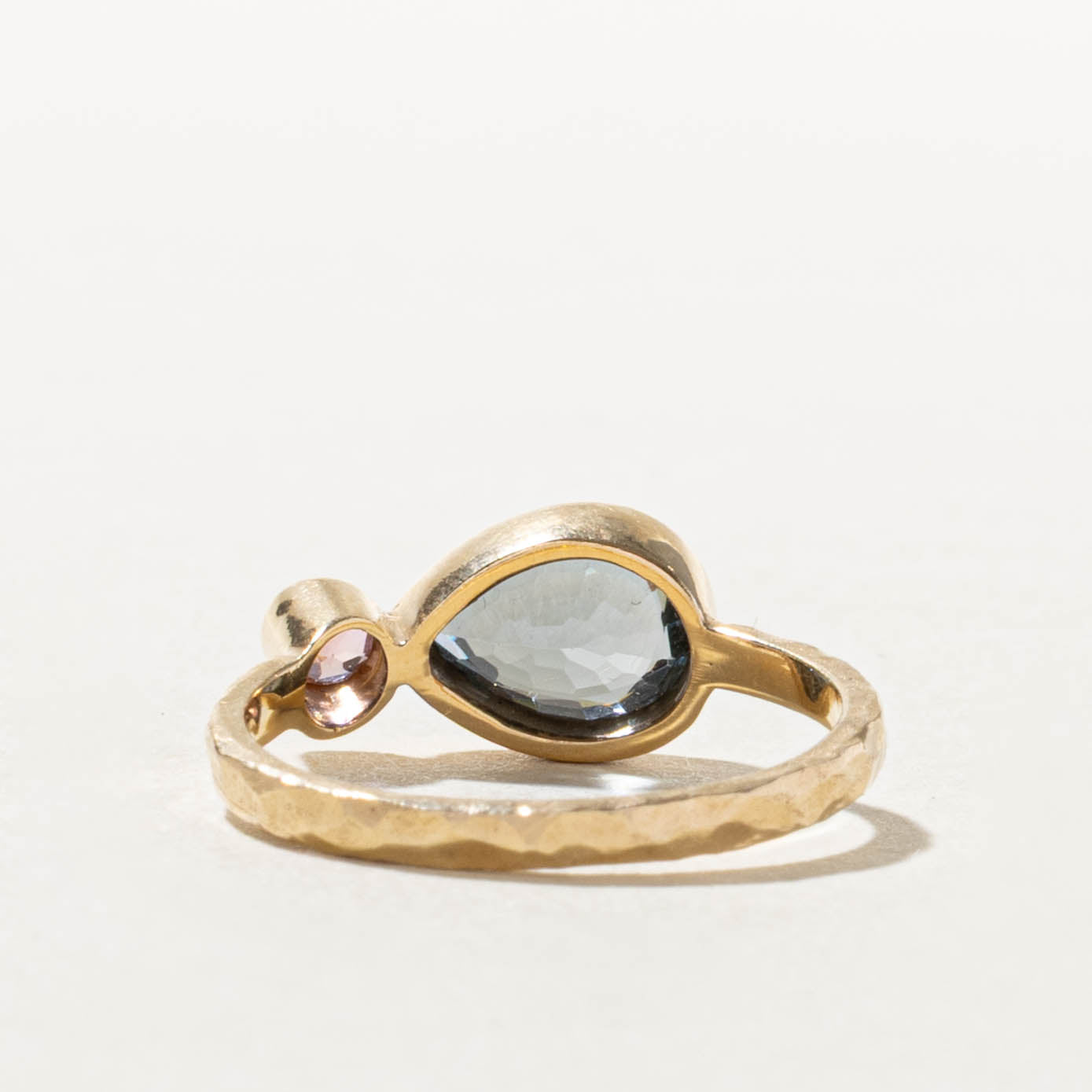 14k Bezel Set Blue Grey & Pink Spinel Ring | 1.13ctw | SZ 6.25
