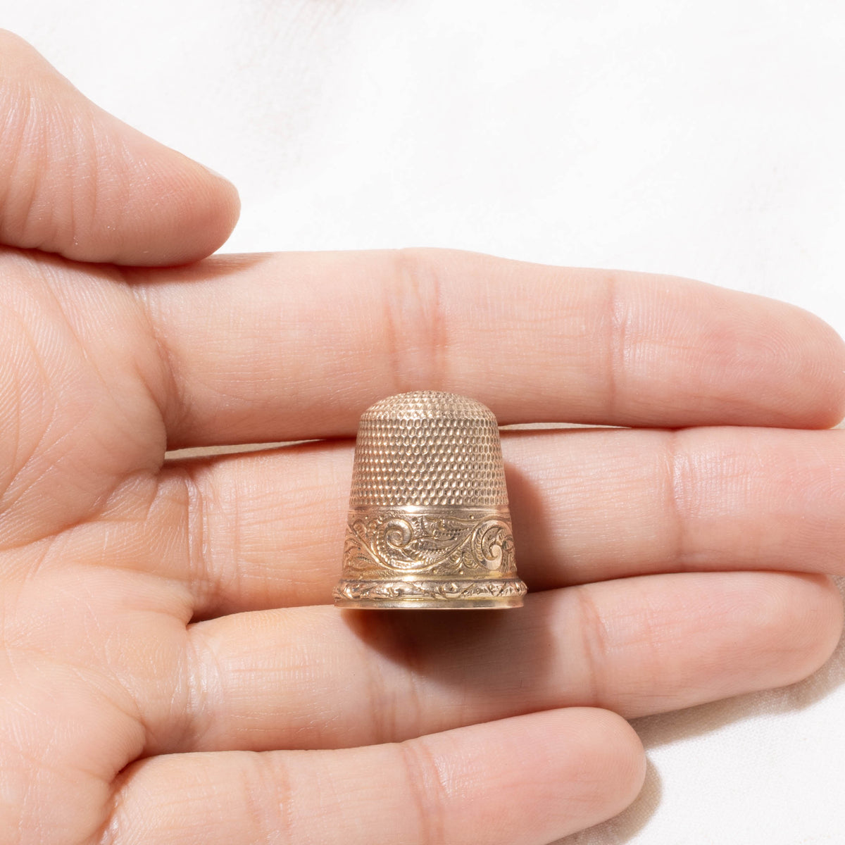 8k Yellow Gold Scrollwork Thimble