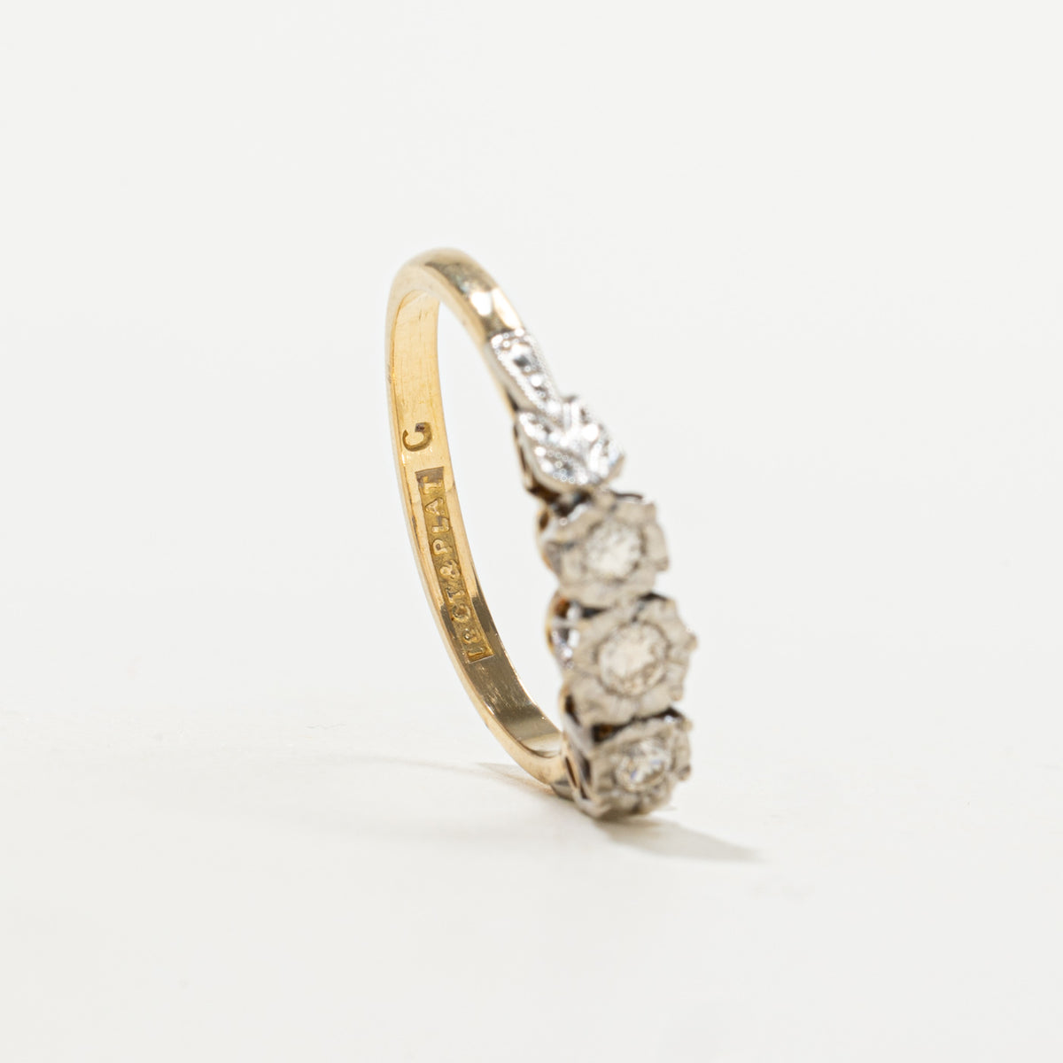 Illusion Set Three Stone Diamond Engraved Floral Ring | 0.11ctw | SZ 6.75