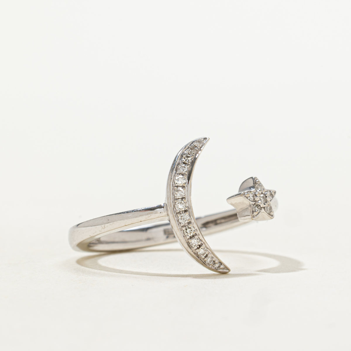'Effy' Diamond Open Moon & Star Ring | 0.04ctw | SZ 7