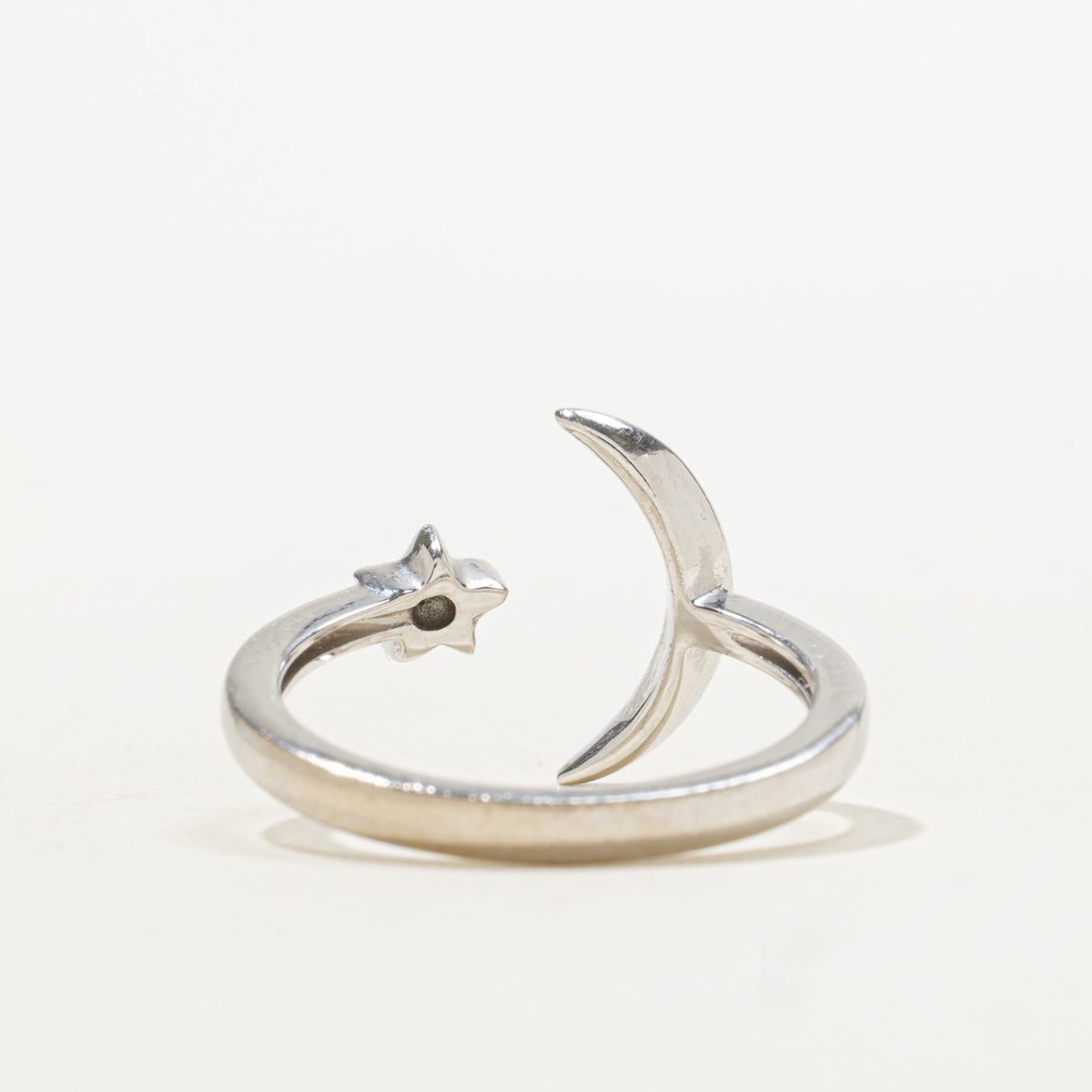 'Effy' Diamond Open Moon & Star Ring | 0.04ctw | SZ 7