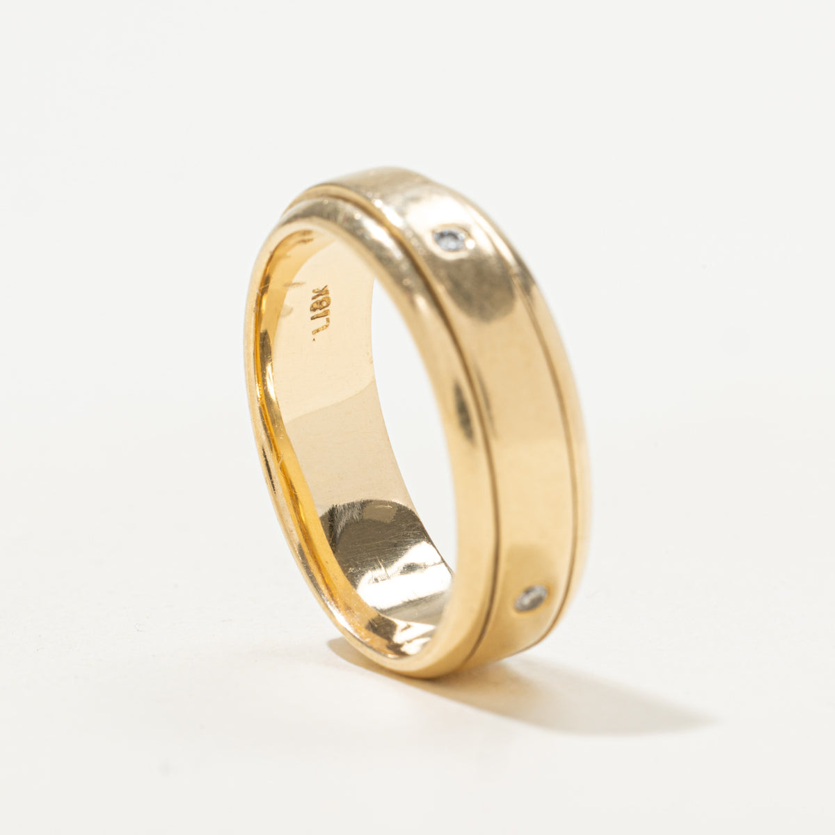 18k Flush Set Diamond Grooved Band | 0.04ctw | 6.75mm | SZ 9.25