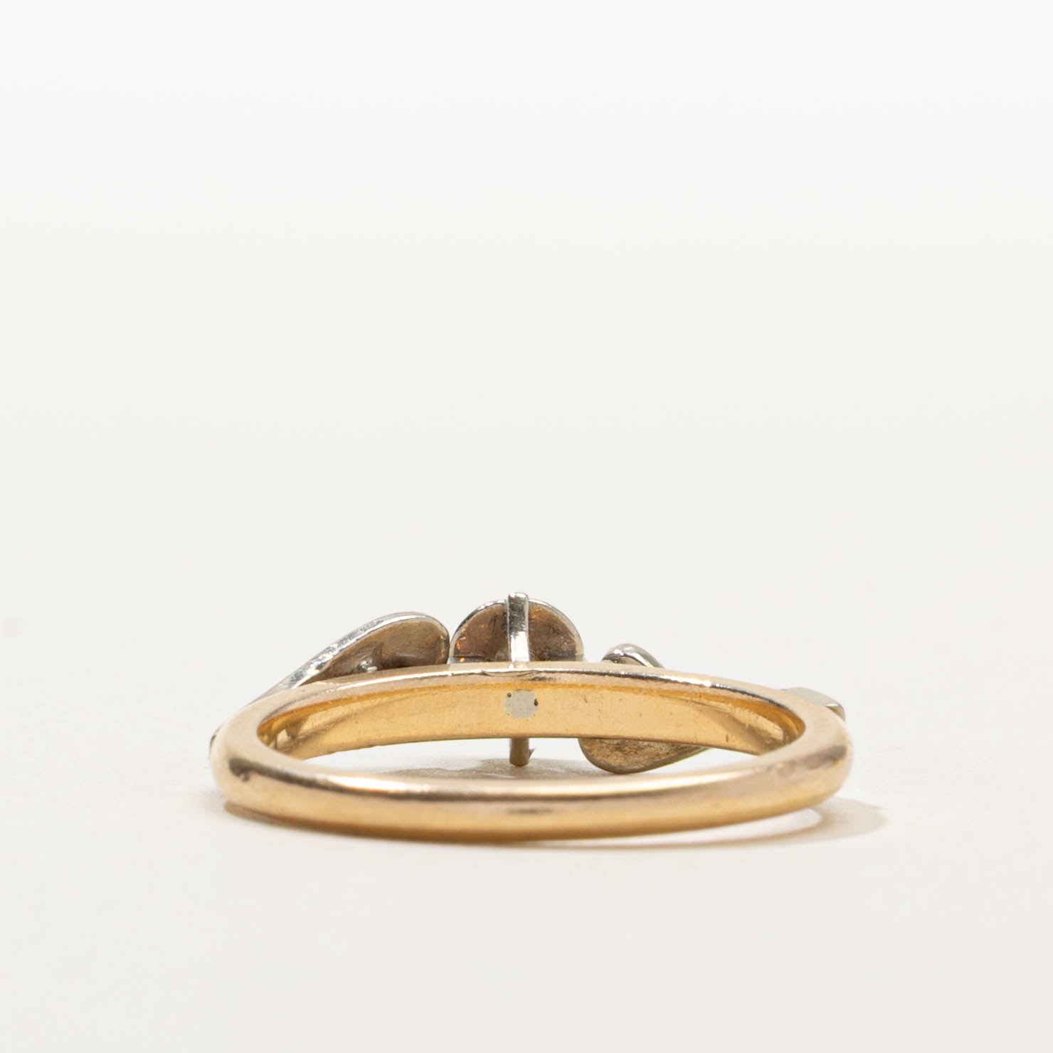 Vintage Canadian Illusion Set Diamond Ring | SZ 6