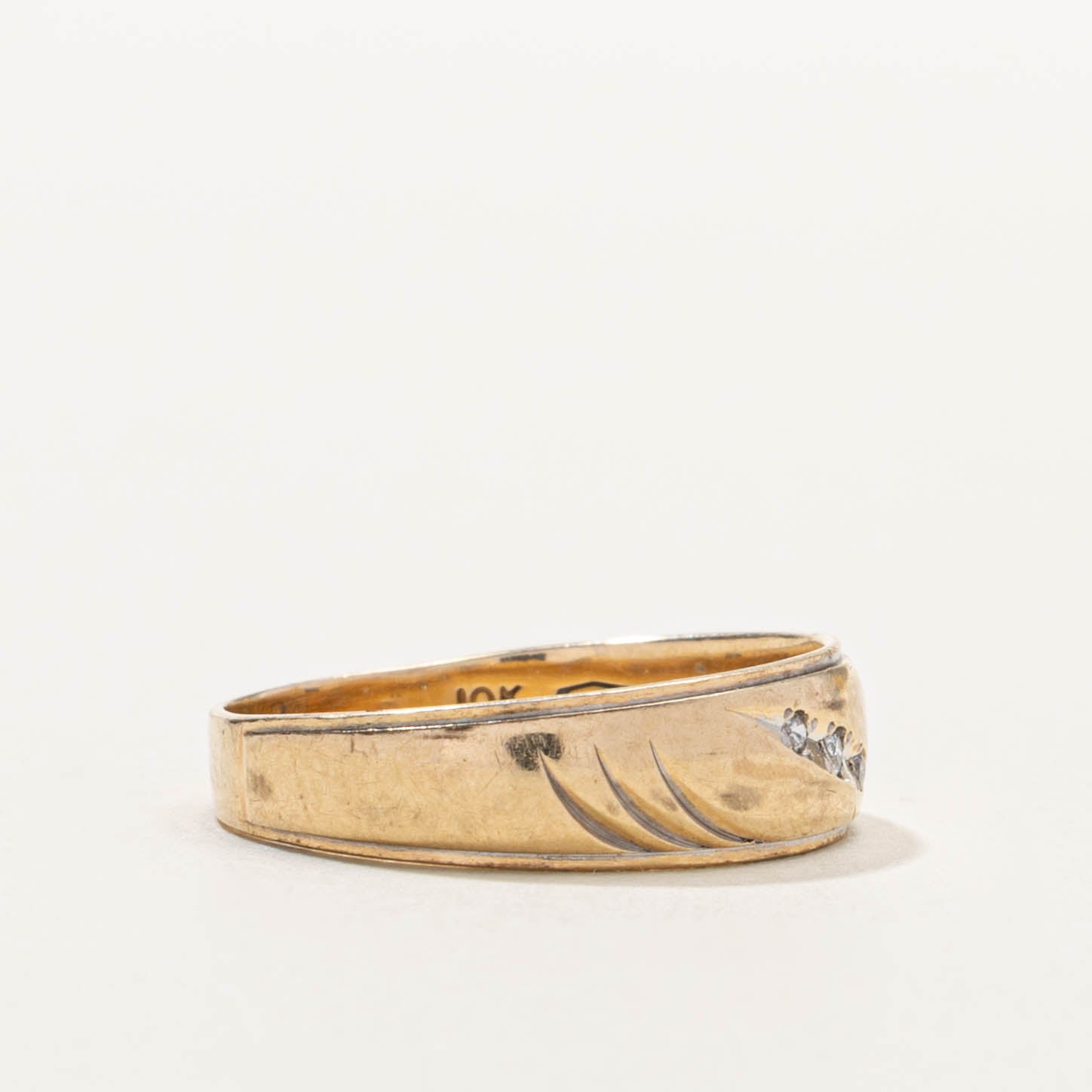 10k Diagonal Star Set Diamond Ring | SZ 5