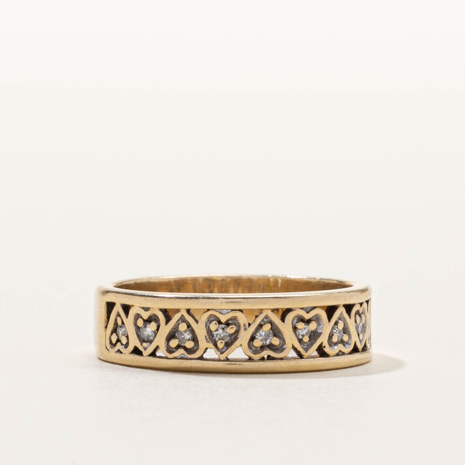 10k Diamond Openwork Heart Band | 8.00mm | SZ 6.5