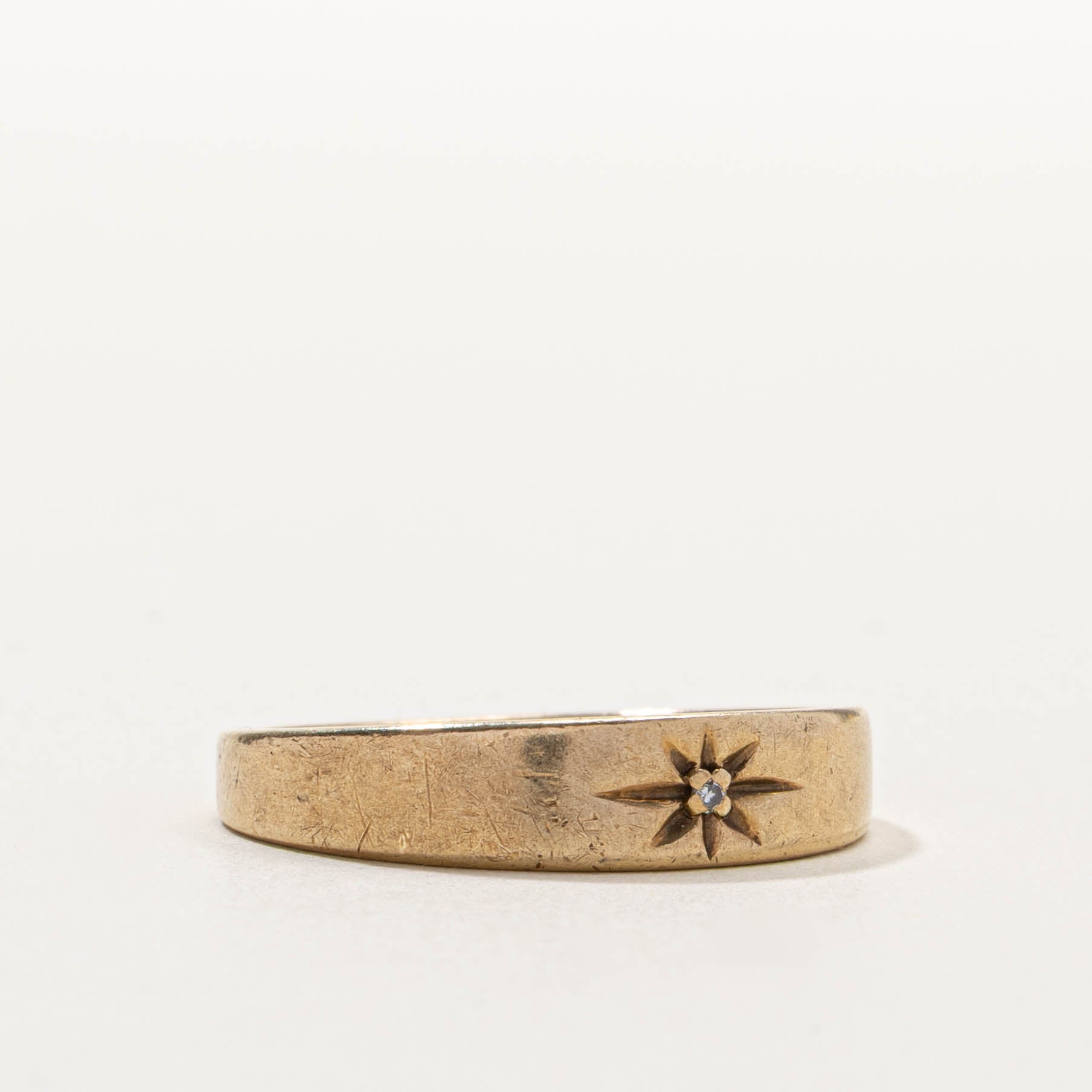 10k Star Set Diamond Ring | SZ 10.75