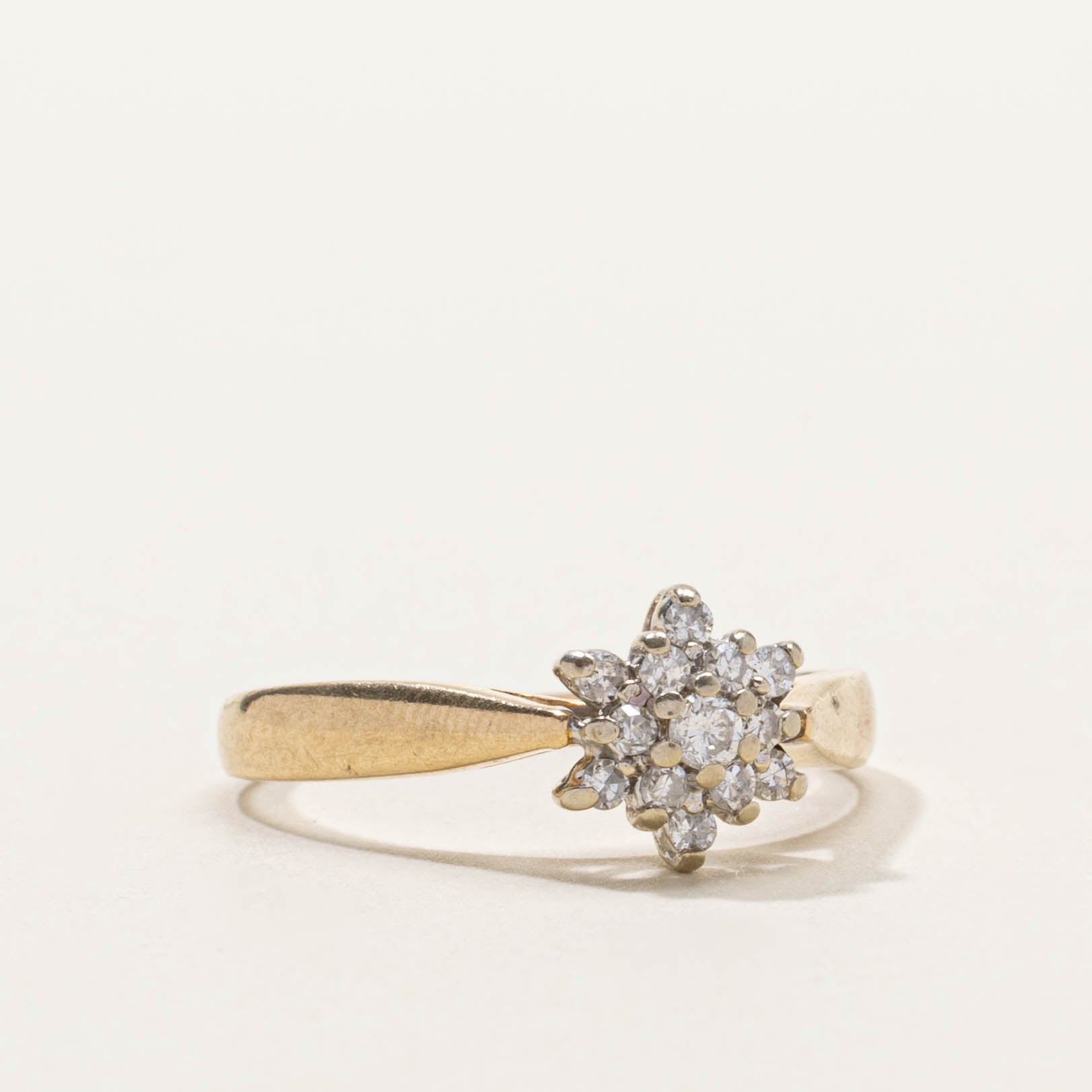 10k Diamond Petal Cluster Ring | SZ 8