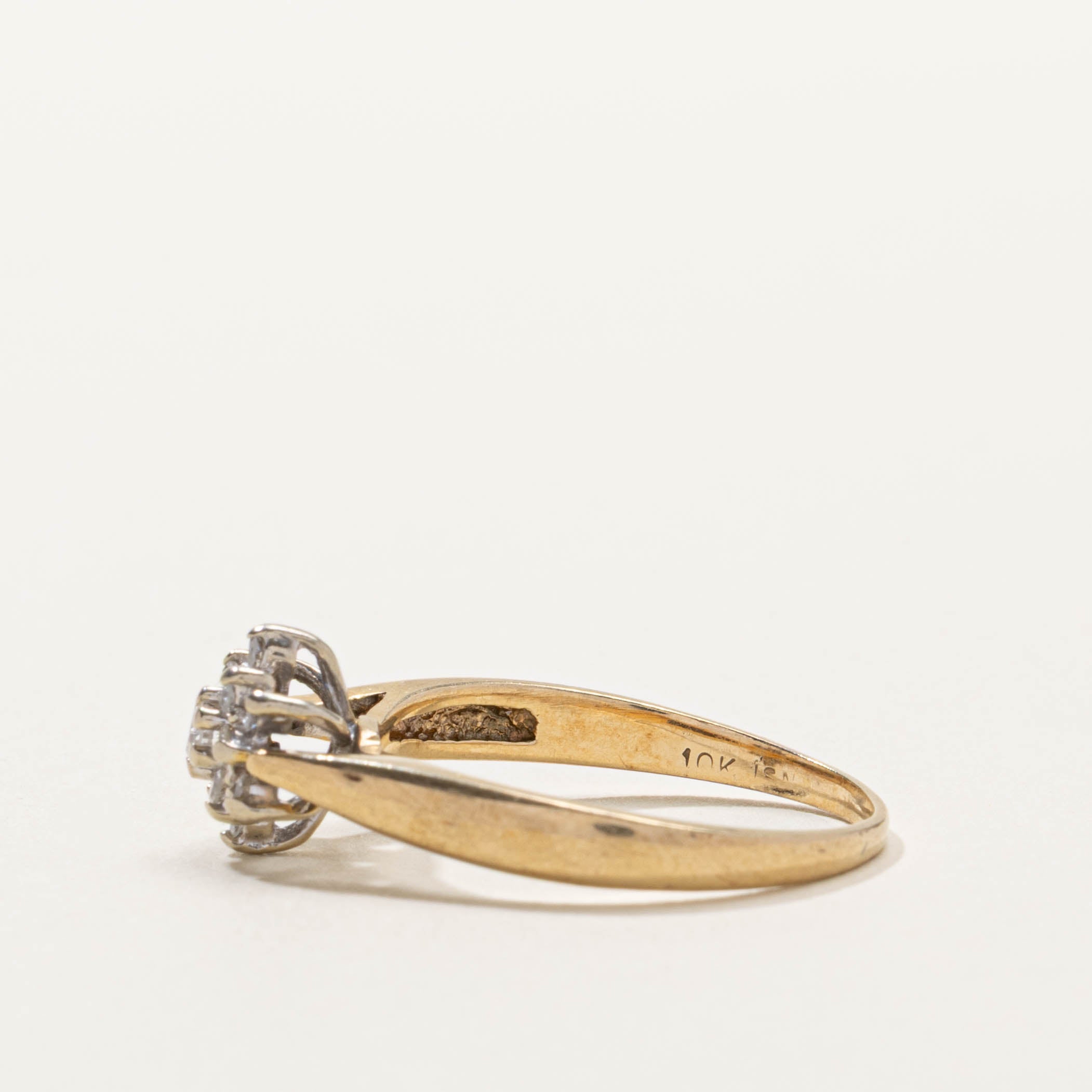 10k Diamond Petal Cluster Ring | SZ 8