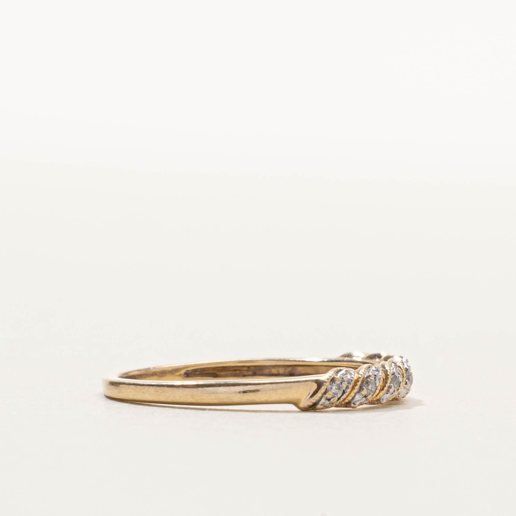 10k Diamond Milgrained Rope Band | SZ 7.25