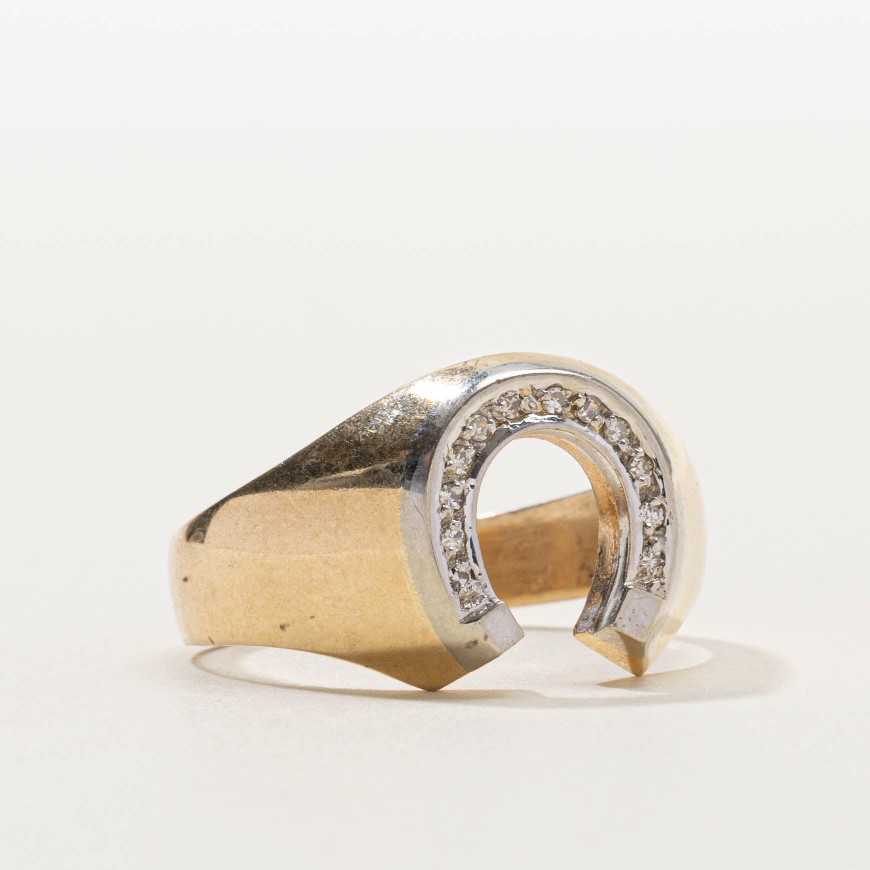 10k Diamond Accent Horseshoe Ring | SZ 11