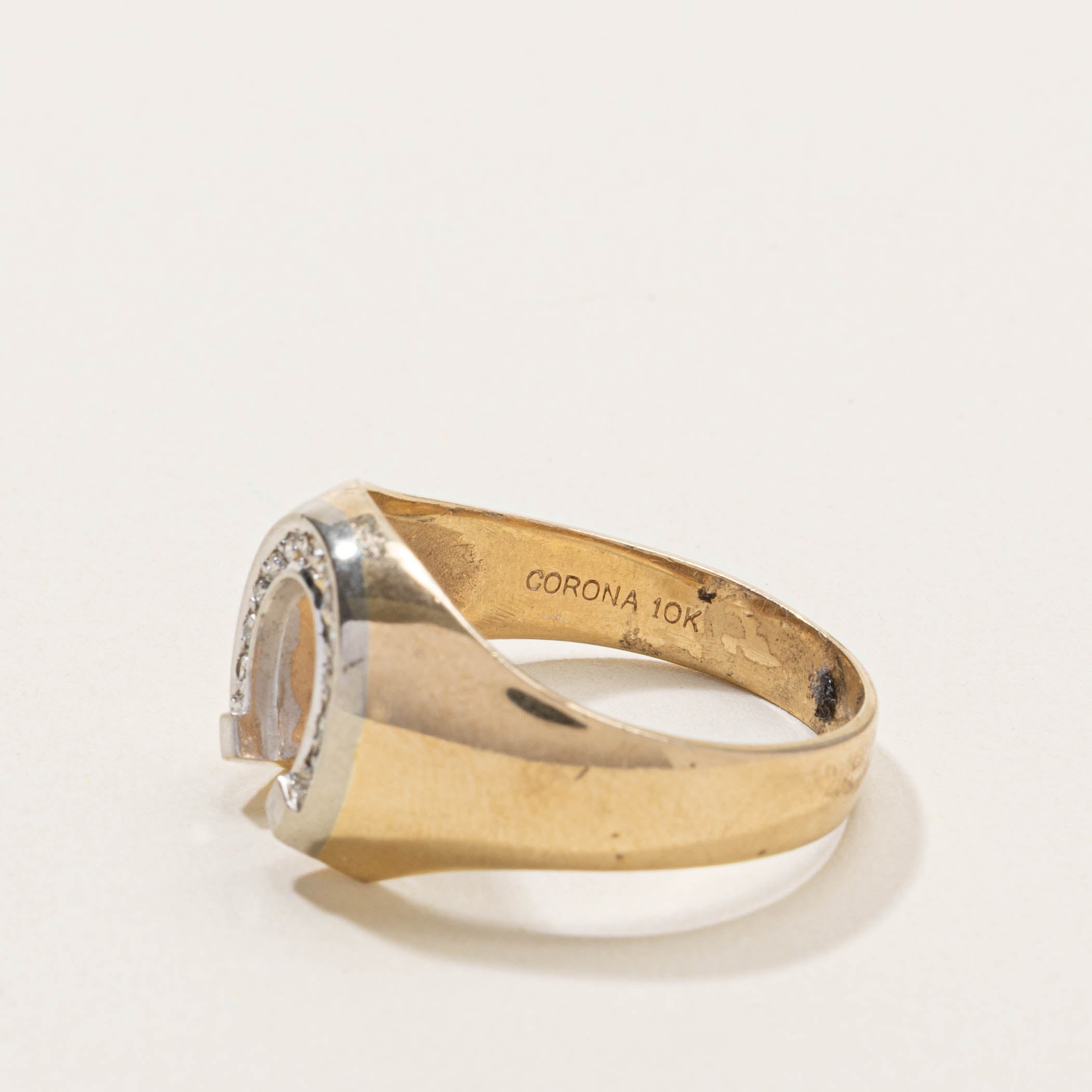 10k Diamond Accent Horseshoe Ring | SZ 11