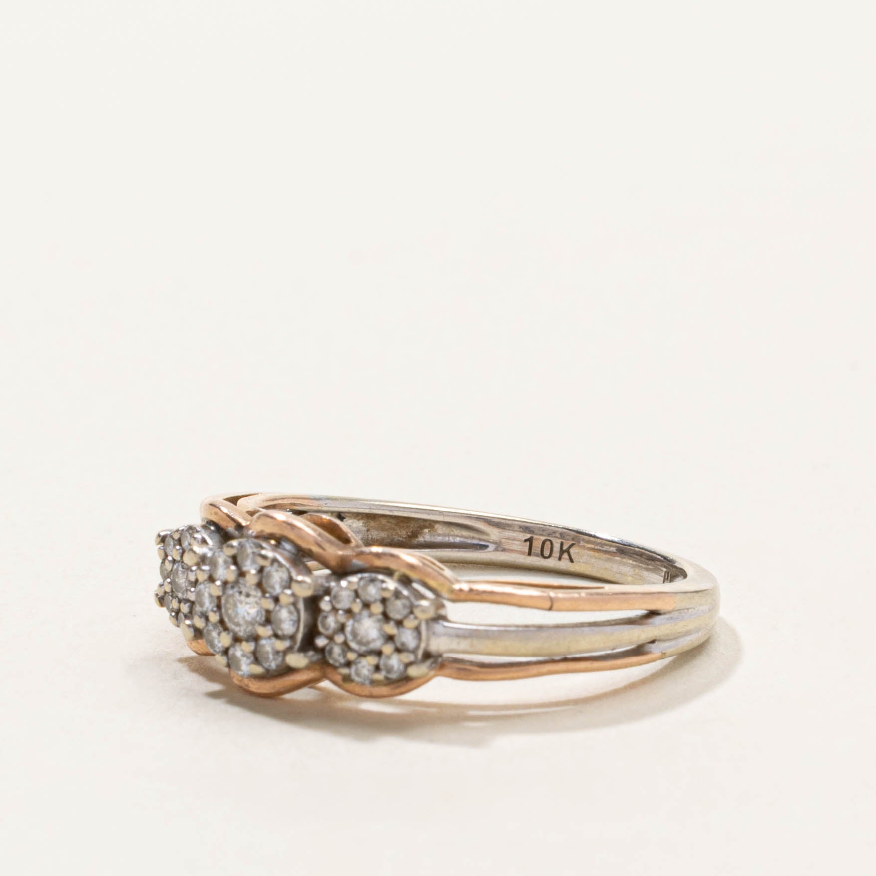 10k Two Tone Diamond Circular Cluster Ring | SZ 5.75