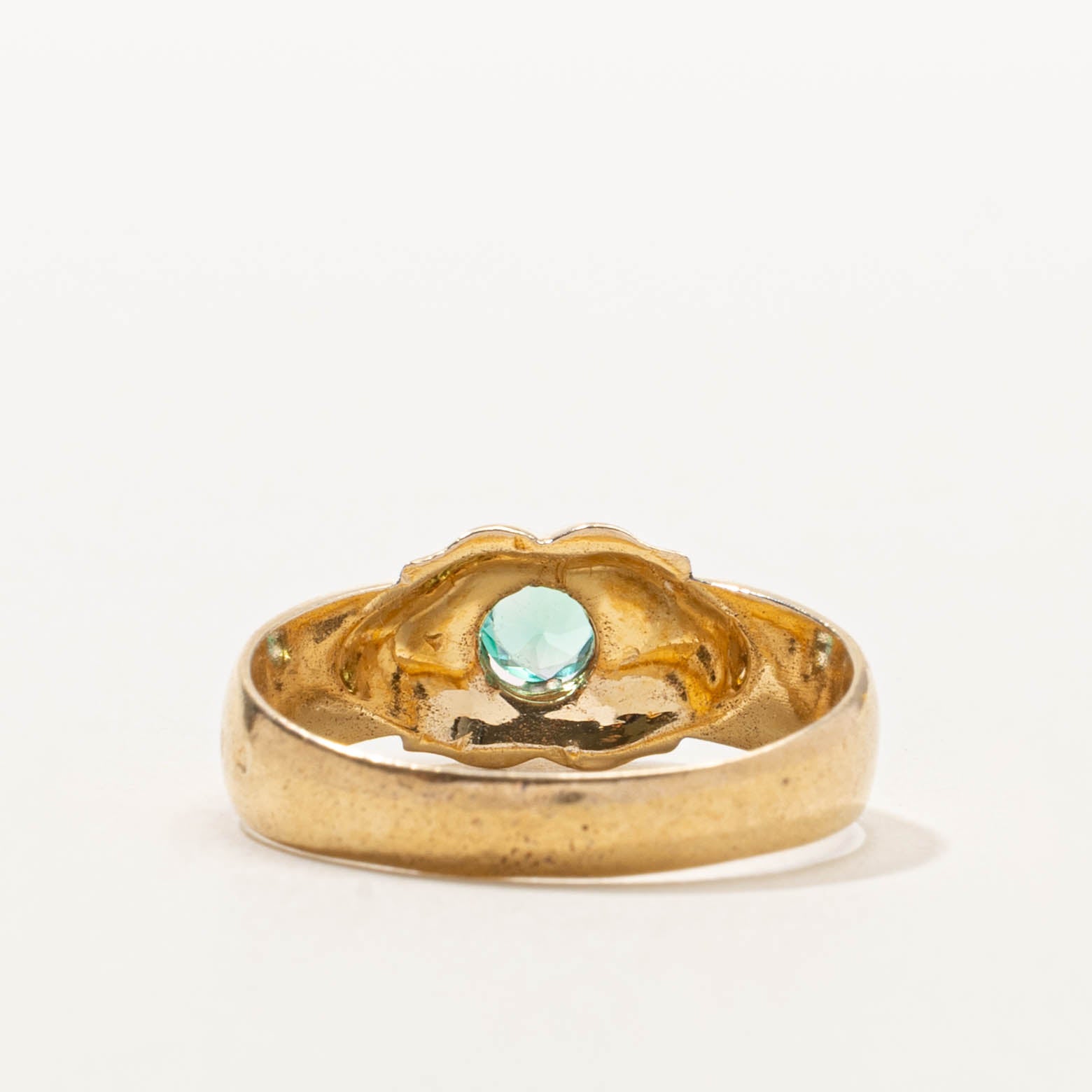 18k Belcher Set Synthetic Emerald Ring | 0.30ct | SZ 10.75
