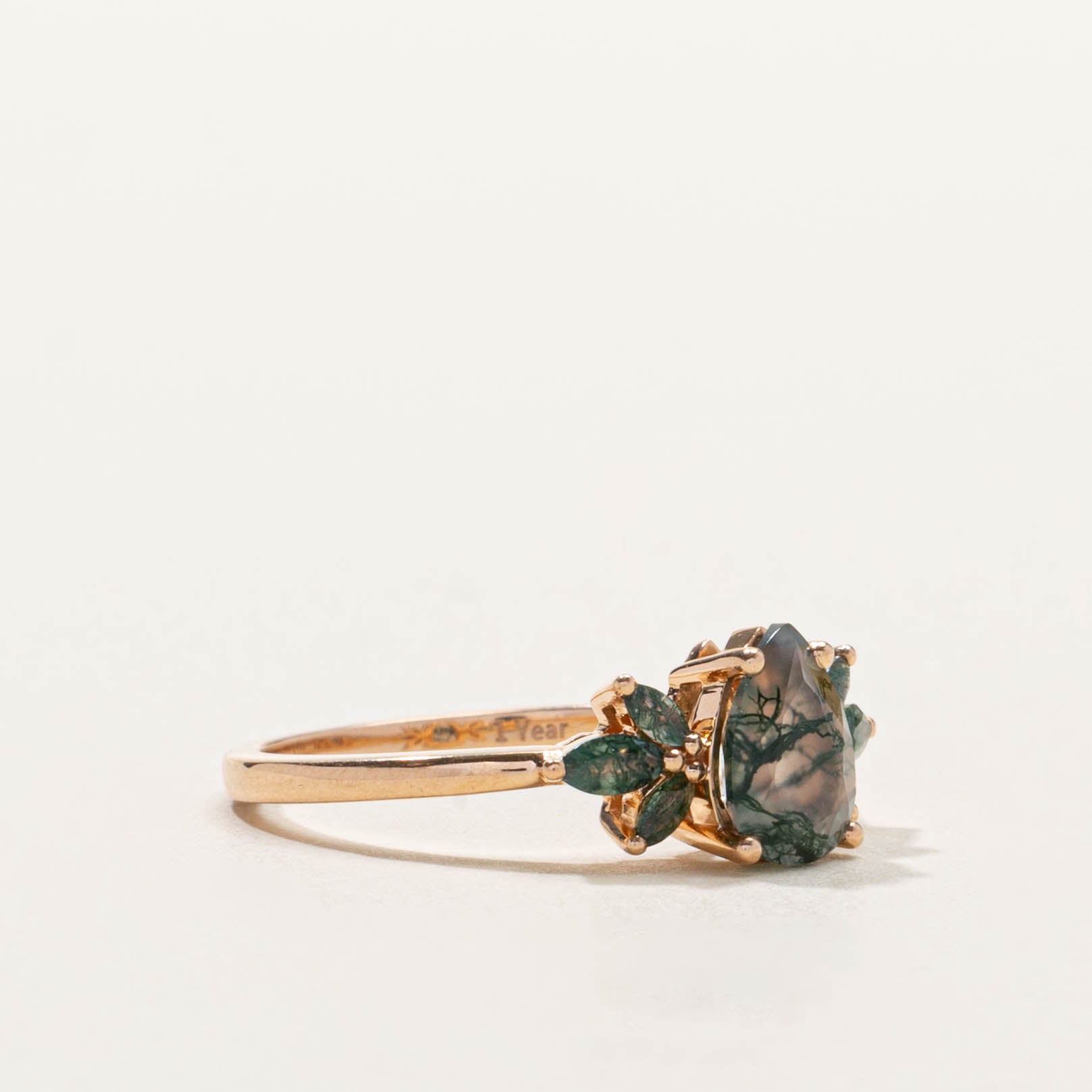 18k Green Agate Petal Ring | 1.00ctw | SZ 7