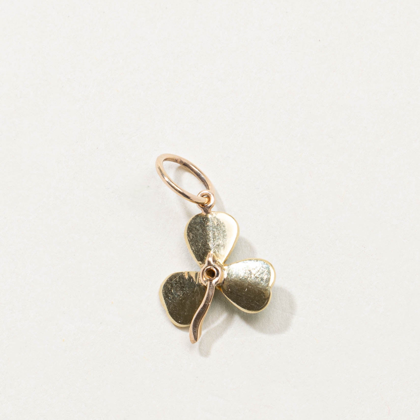 18k Diamond Enamel Clover Pendant | 0.08ctw