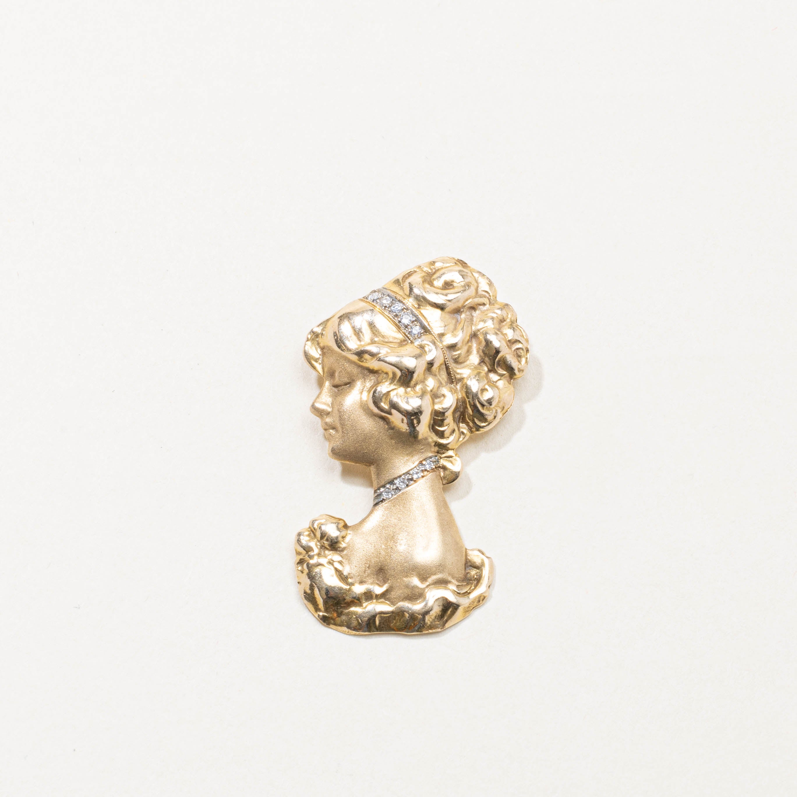 14k Art Nouveau Diamond Human Profile Pendant | 0.07ctw