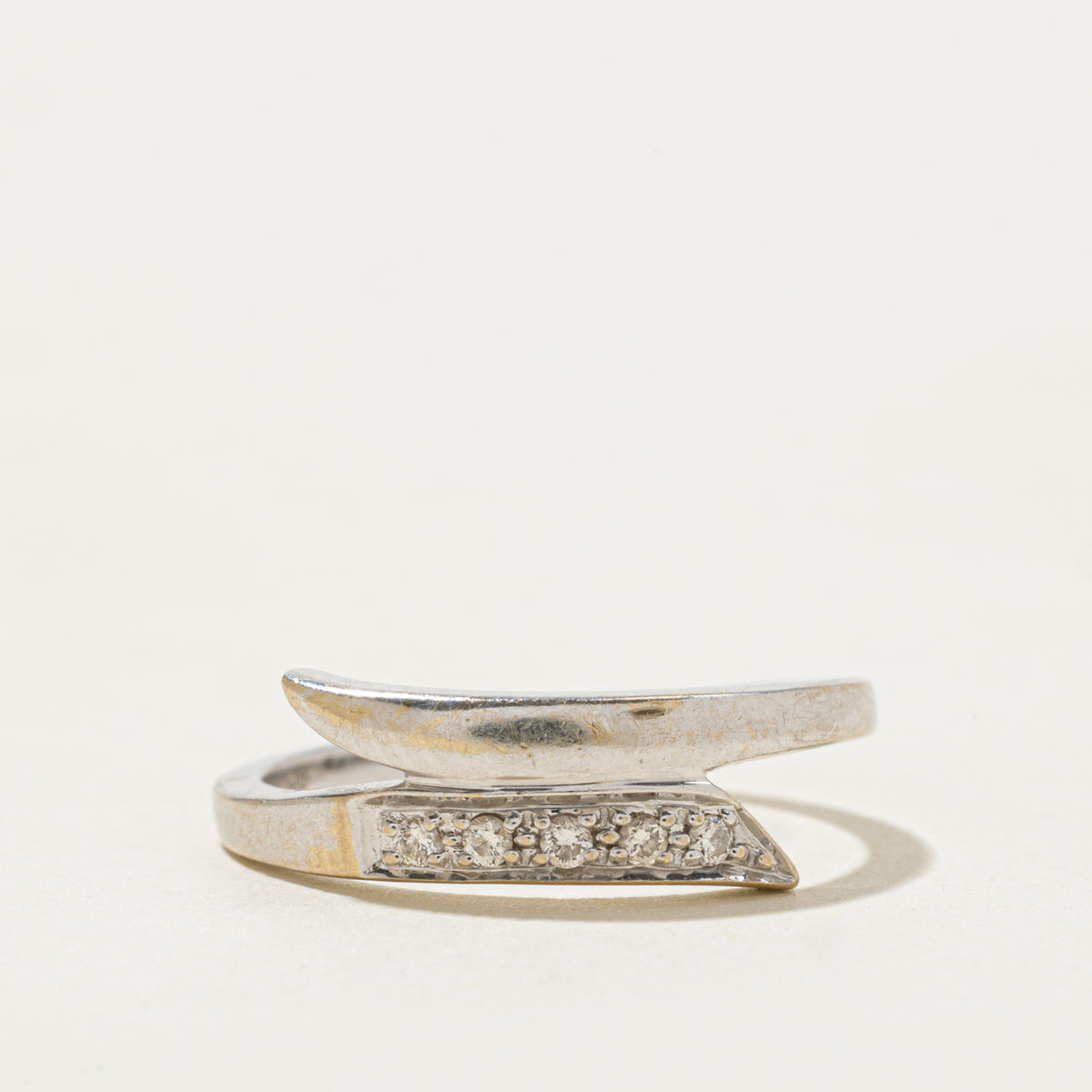 18k Accent Diamond Bypass Ring | SZ 4.5