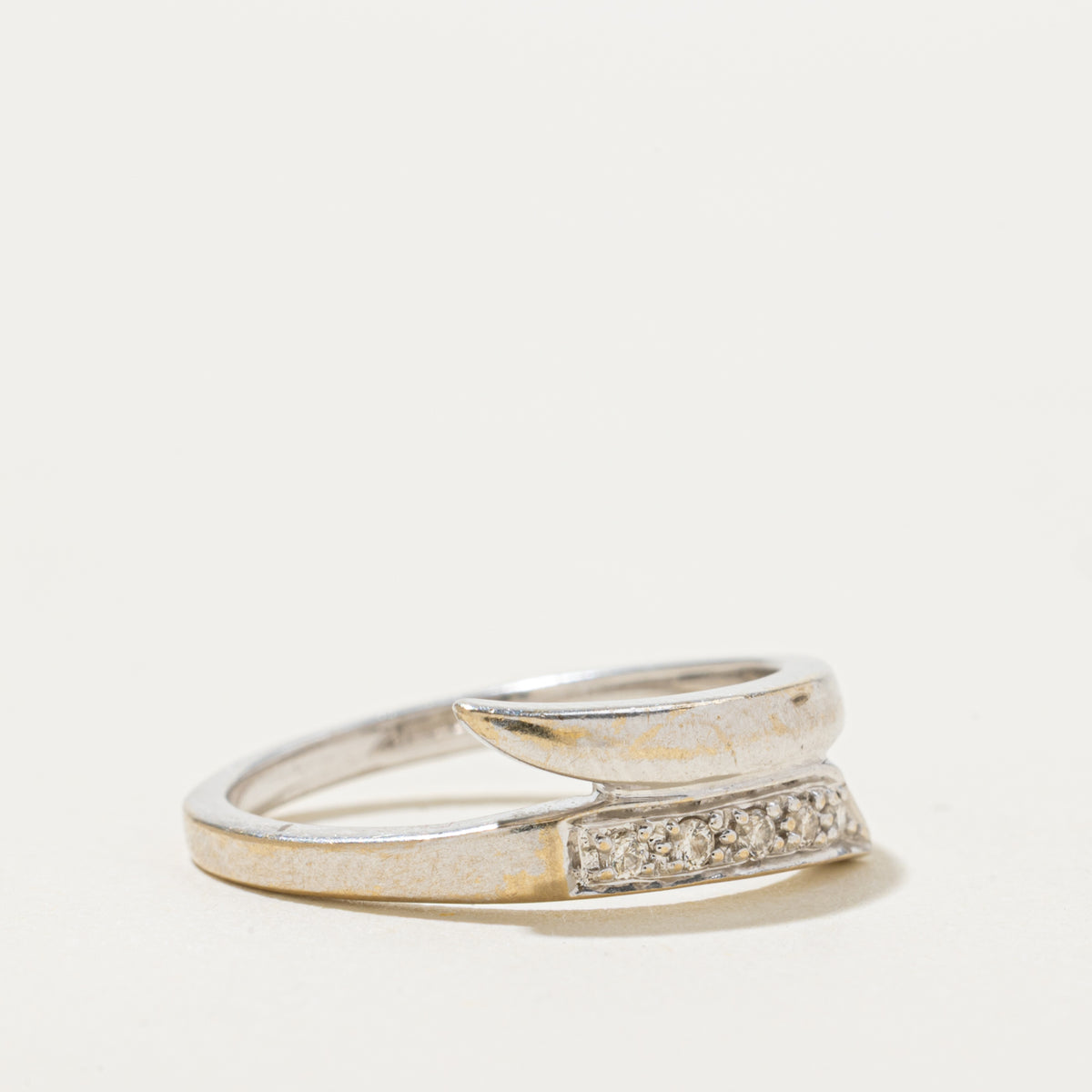 18k Accent Diamond Bypass Ring | SZ 4.5
