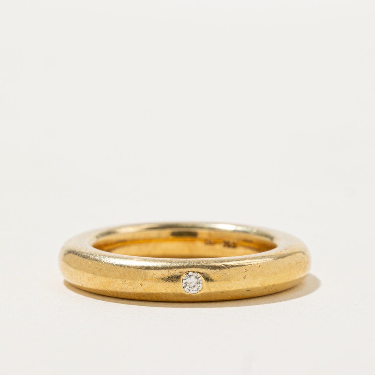 18k Flush Set Diamond Tubular Band | 3.9mm | SZ 6.75