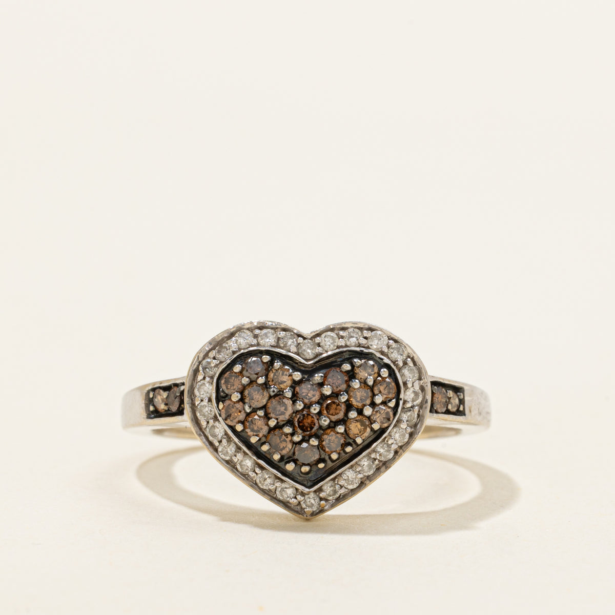 14k Pave Set Diamond Cluster Halo Heart Ring | SZ 8.5