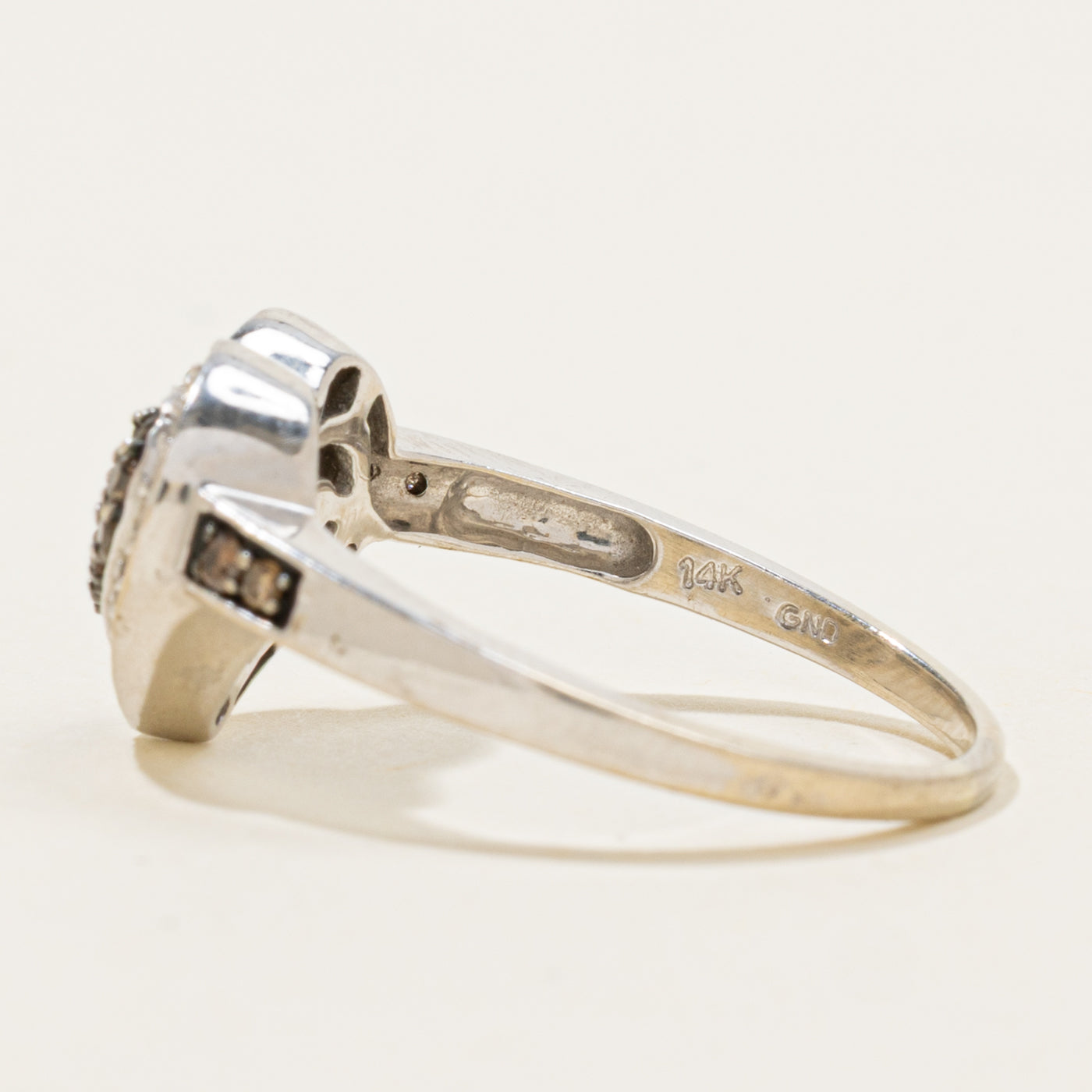 14k Pave Set Diamond Cluster Halo Heart Ring | SZ 8.5