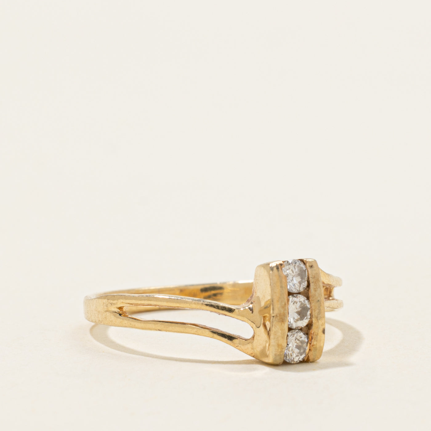 14k Three Stone Channel Set Diamond Bypass Ring | SZ 5.75
