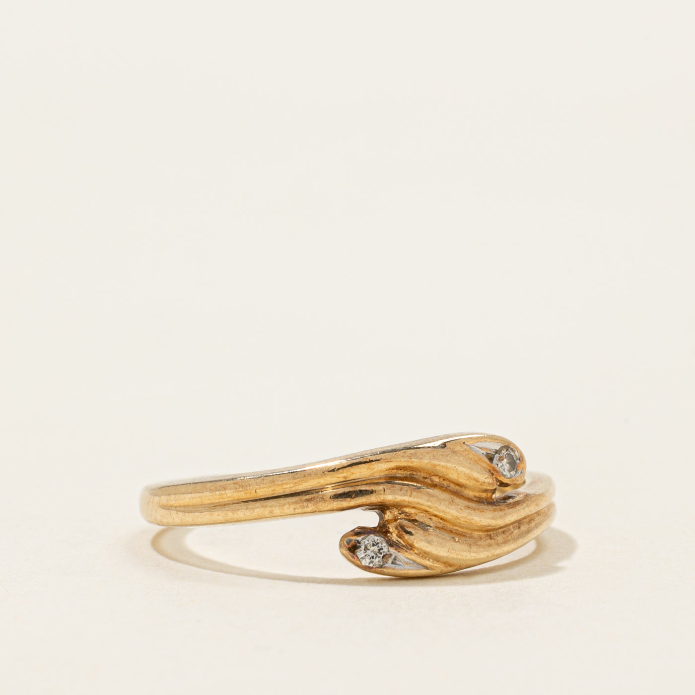 10k Two Stone Diamond Grooved Bypass Ring | SZ 6.5