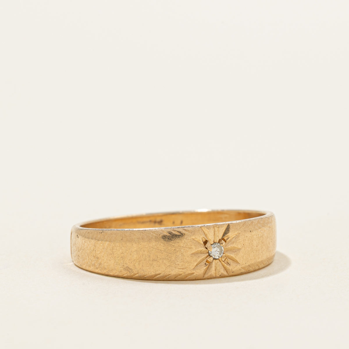 10k Star Set Diamond Band | 5.90mm | SZ 10.75