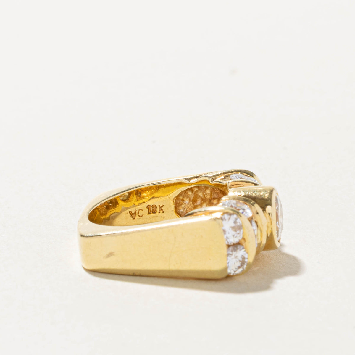 18k Bezel Set Diamond Channel Set Multi Row Accented Ring | 0.70ct VS1/VS2 H, 1.28ctw | SZ 4