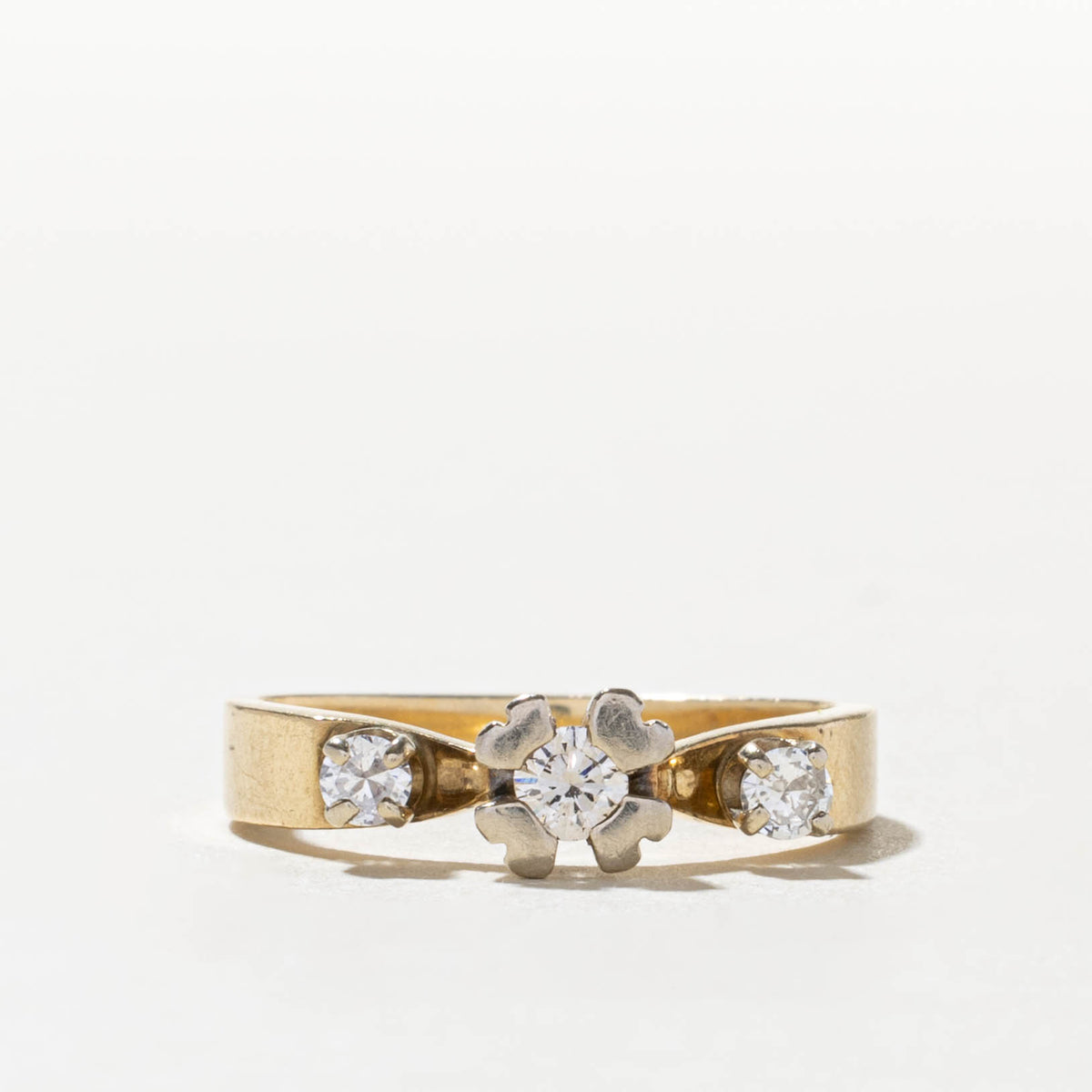 10k Two Tone Illusion Set Diamond Floral Reverse Tapered Ring | 0.27ctw | SZ 6.25