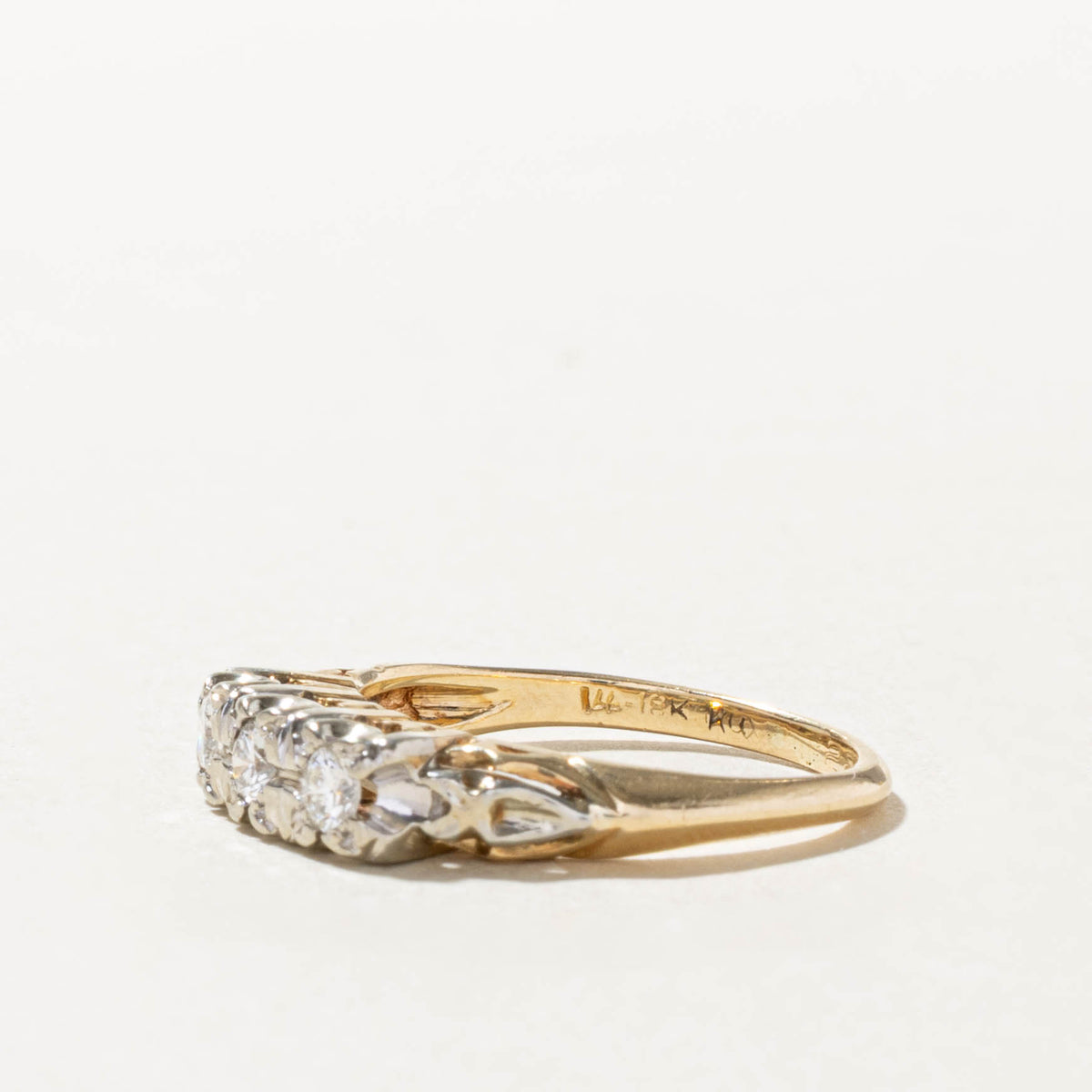 14k Two Tone Illusion Set Three Stone Diamond Ring | 0.22ctw | SZ 5.25