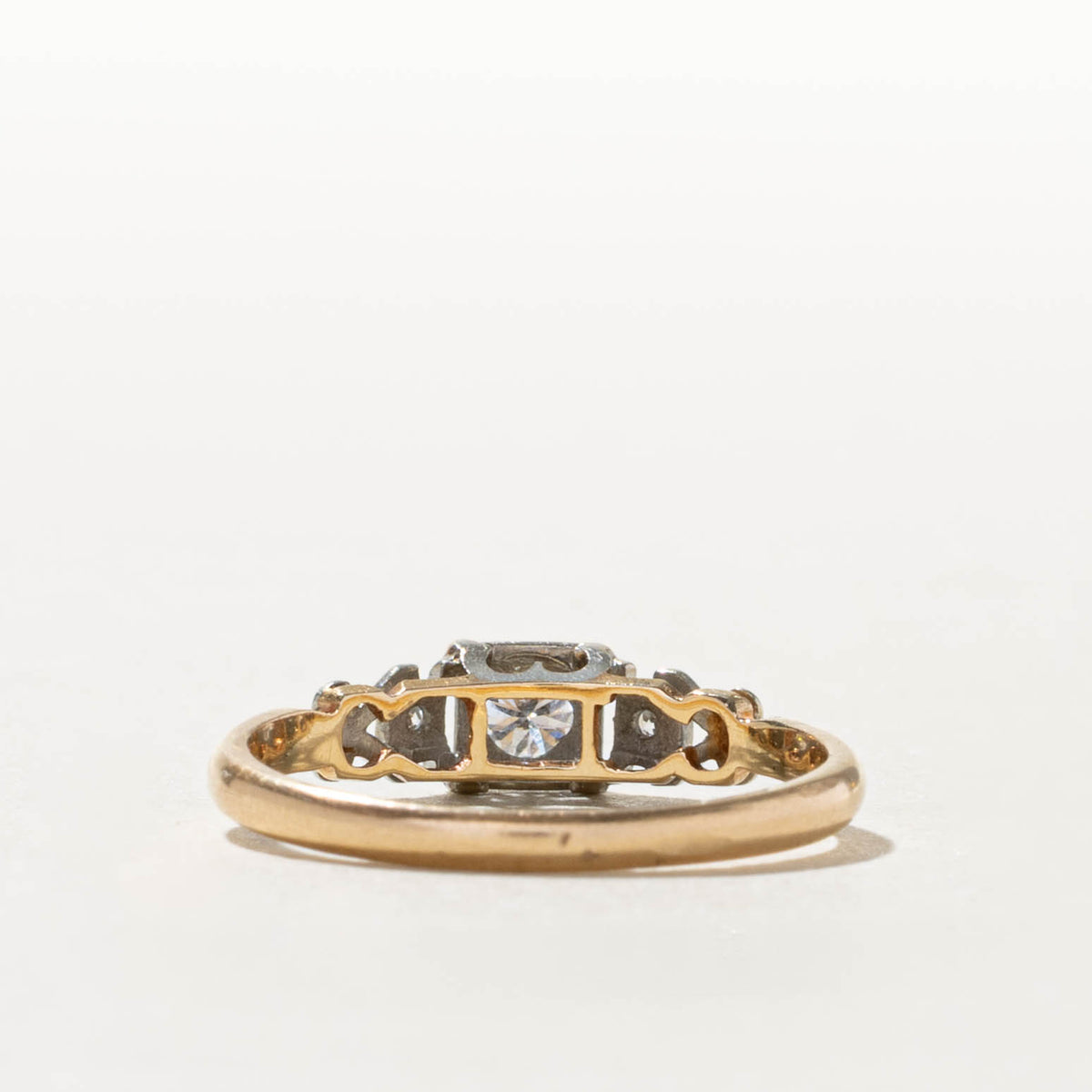 10k Two Tone Diamond Scrollwork & Openwork Ring | 0.18ctw | SZ 5.75