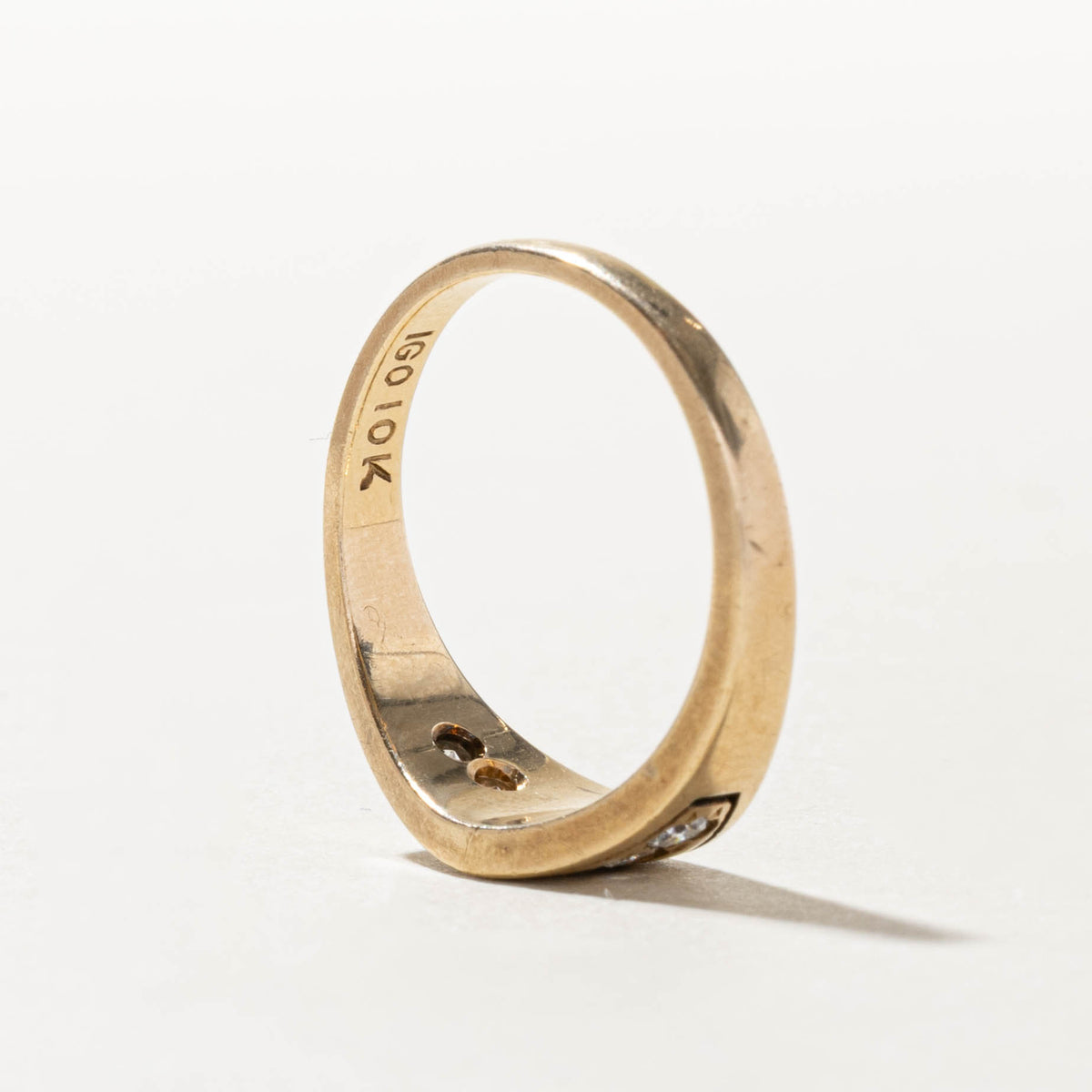 10k Four Stone Diamond Engraved Shell Signet Ring | 0.25ctw | SZ 8.5