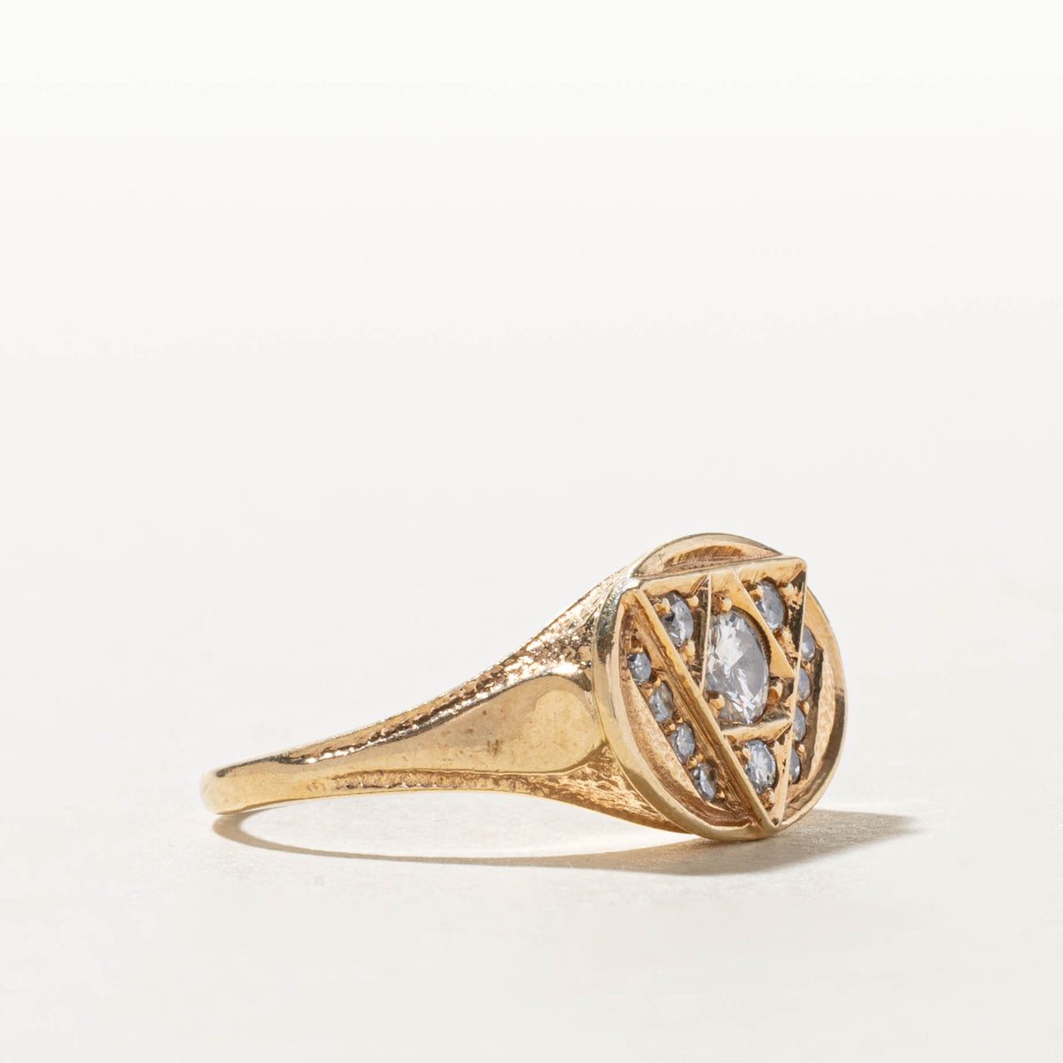 10k Diamond Grooved Geometric Triangle Signet Ring | 0.55ctw | SZ 7.25