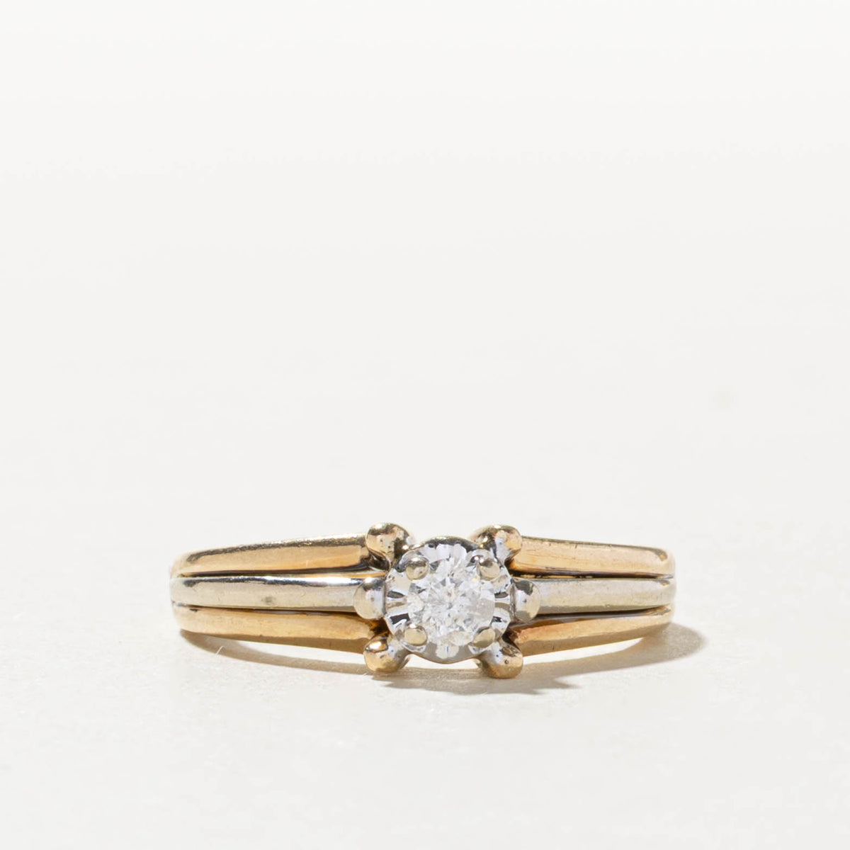 14k Two Tone Solitaire Diamond Grooved Ring | 0.15ct | SZ 7.25
