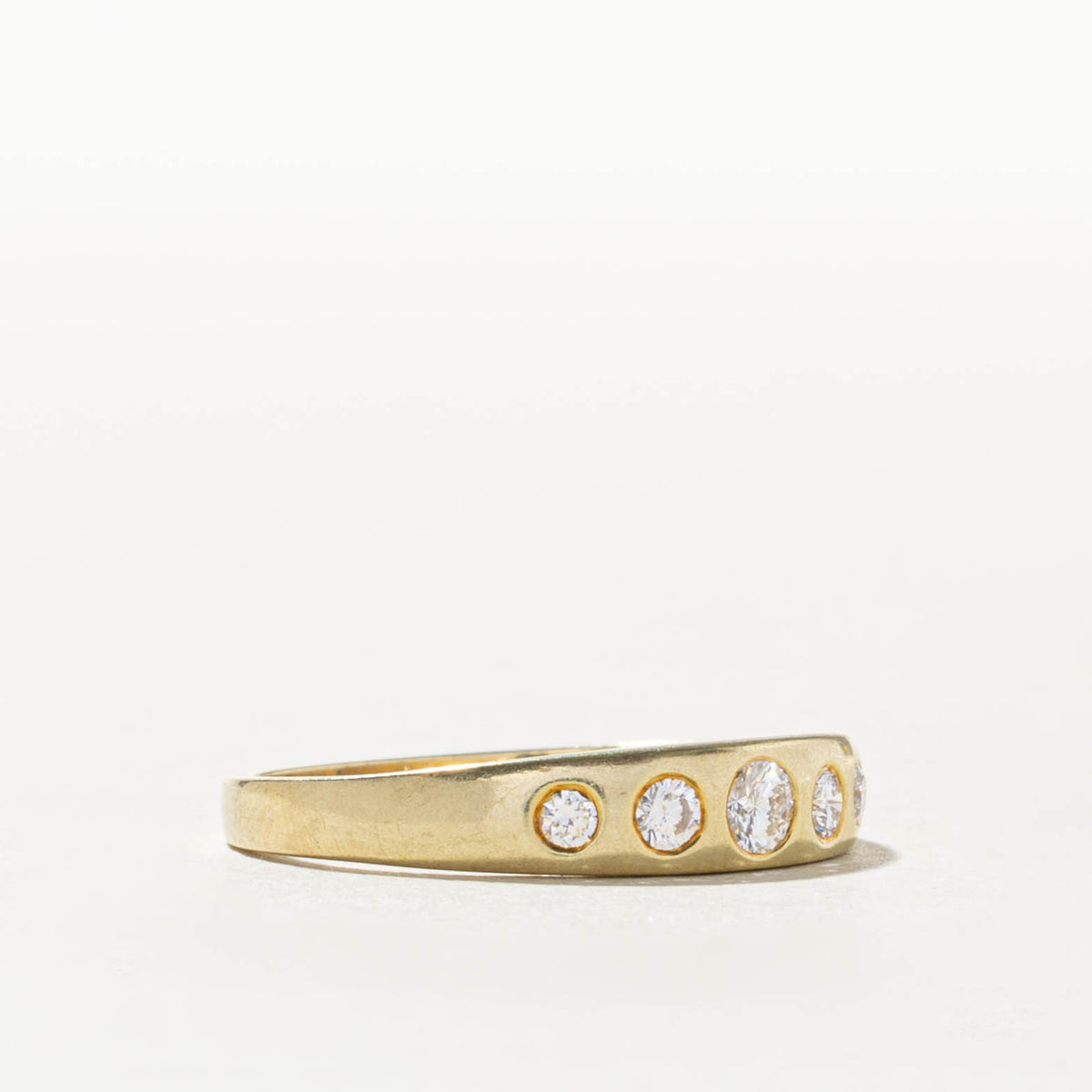 14k Flush Set Five Stone Diamond Band | 0.25ctw | 4.20mm | SZ 8
