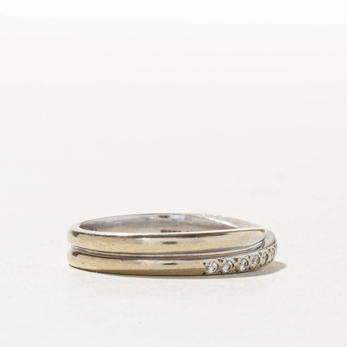 18k Semi Eternity Diamond Cross Over Ring | 0.18ctw | SZ 7.75