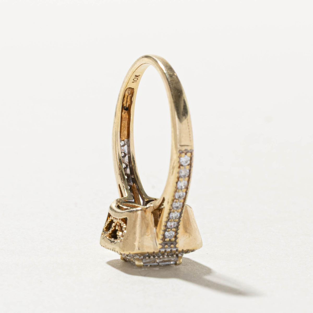 10k Illusion Set Princess Cut Diamond Halo Ring | 0.65ctw | SZ 7
