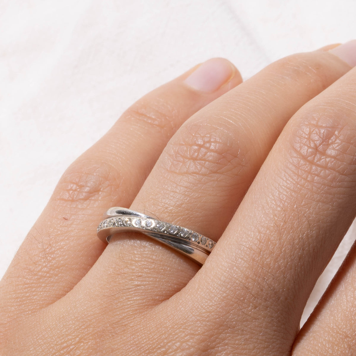 18k Semi Eternity Diamond Cross Over Ring | 0.18ctw | SZ 7.75