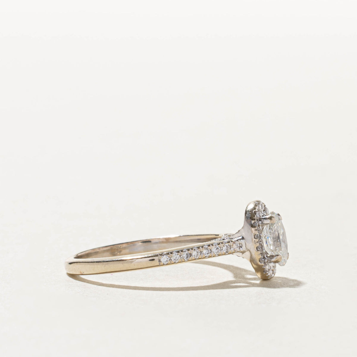 14k Oval Cut Diamond Halo Ring | 0.60ct SI1/SI2 H/I, 0.36ctw | SZ 6