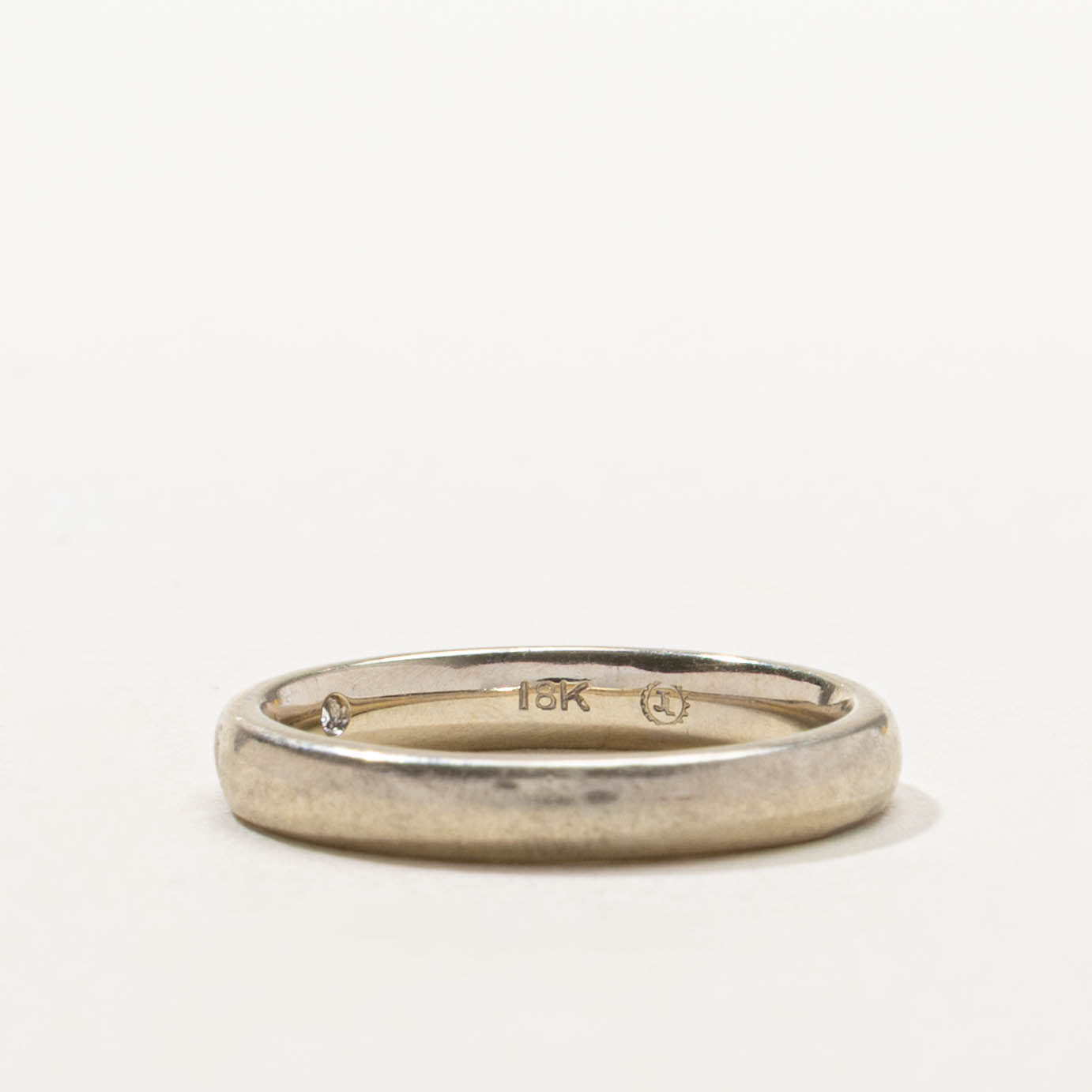 18k Flush Set Two Stone Diamond Band | 2.94mm | SZ 5.25