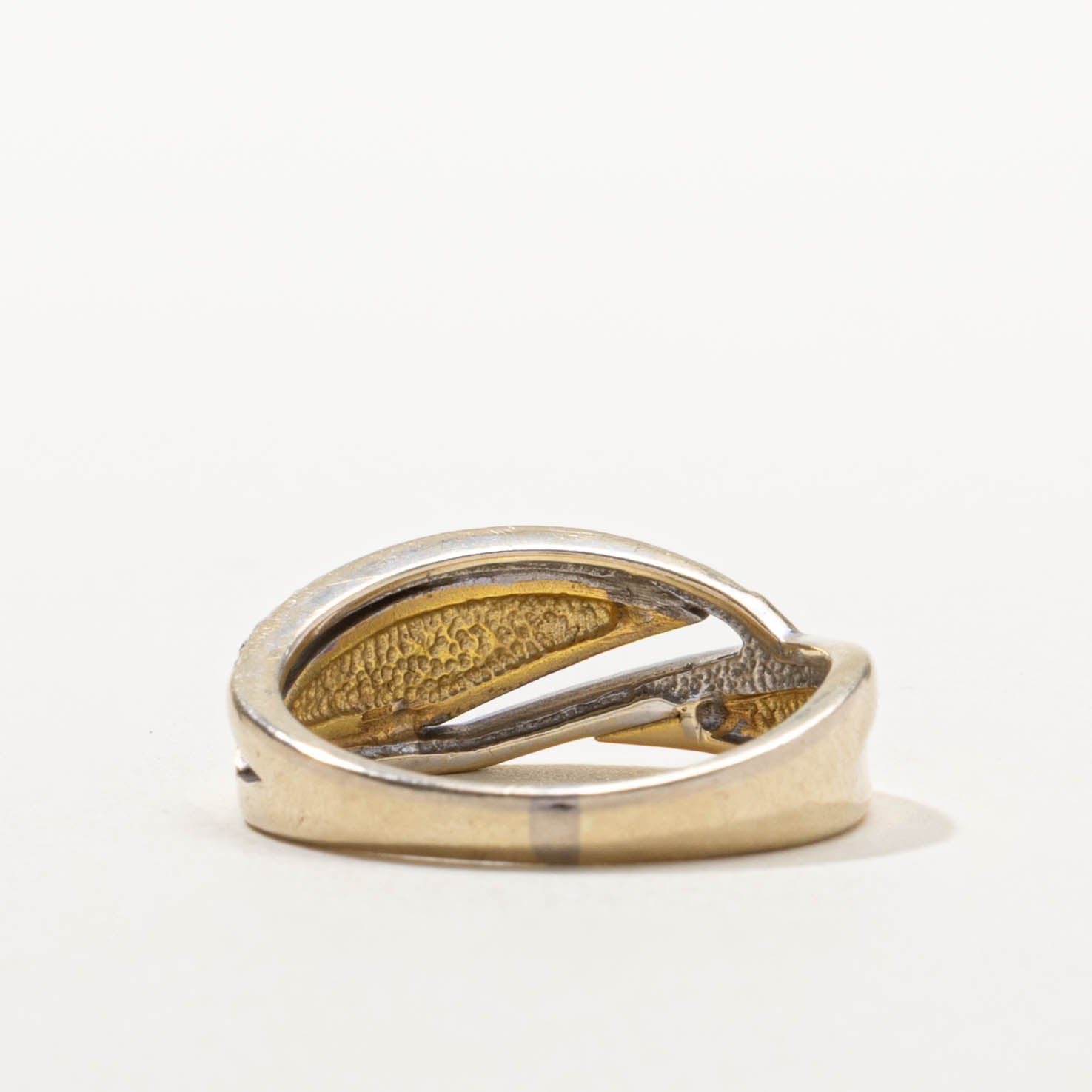 18k Diamond Accent Crossover Ring | SZ 7.25