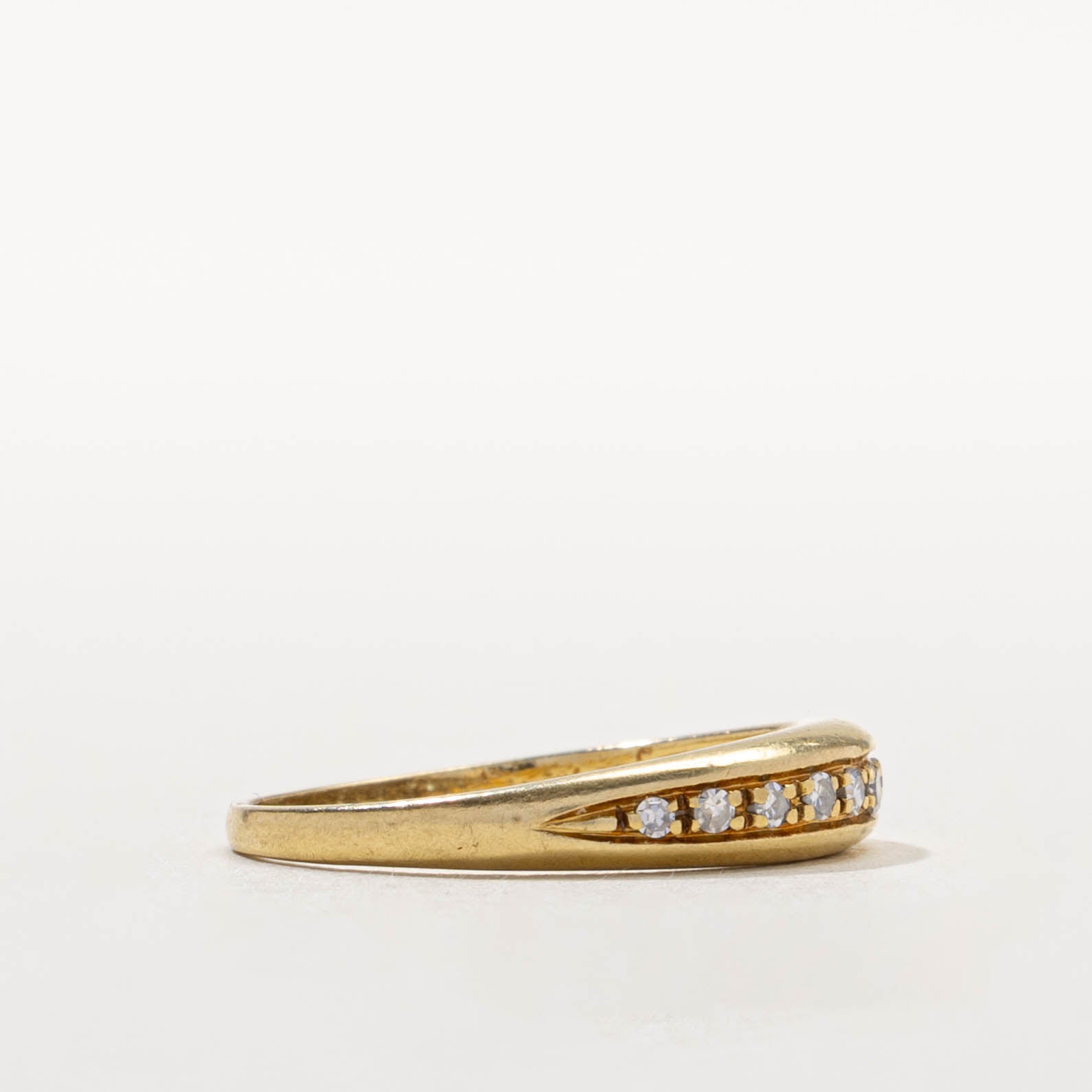 18k Semi Eternity Diamond Grooved Band | SZ 6.5